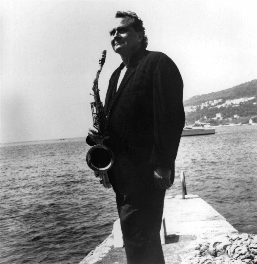 Stan Getz, saxophone, pier, SD Phone Wallpaper