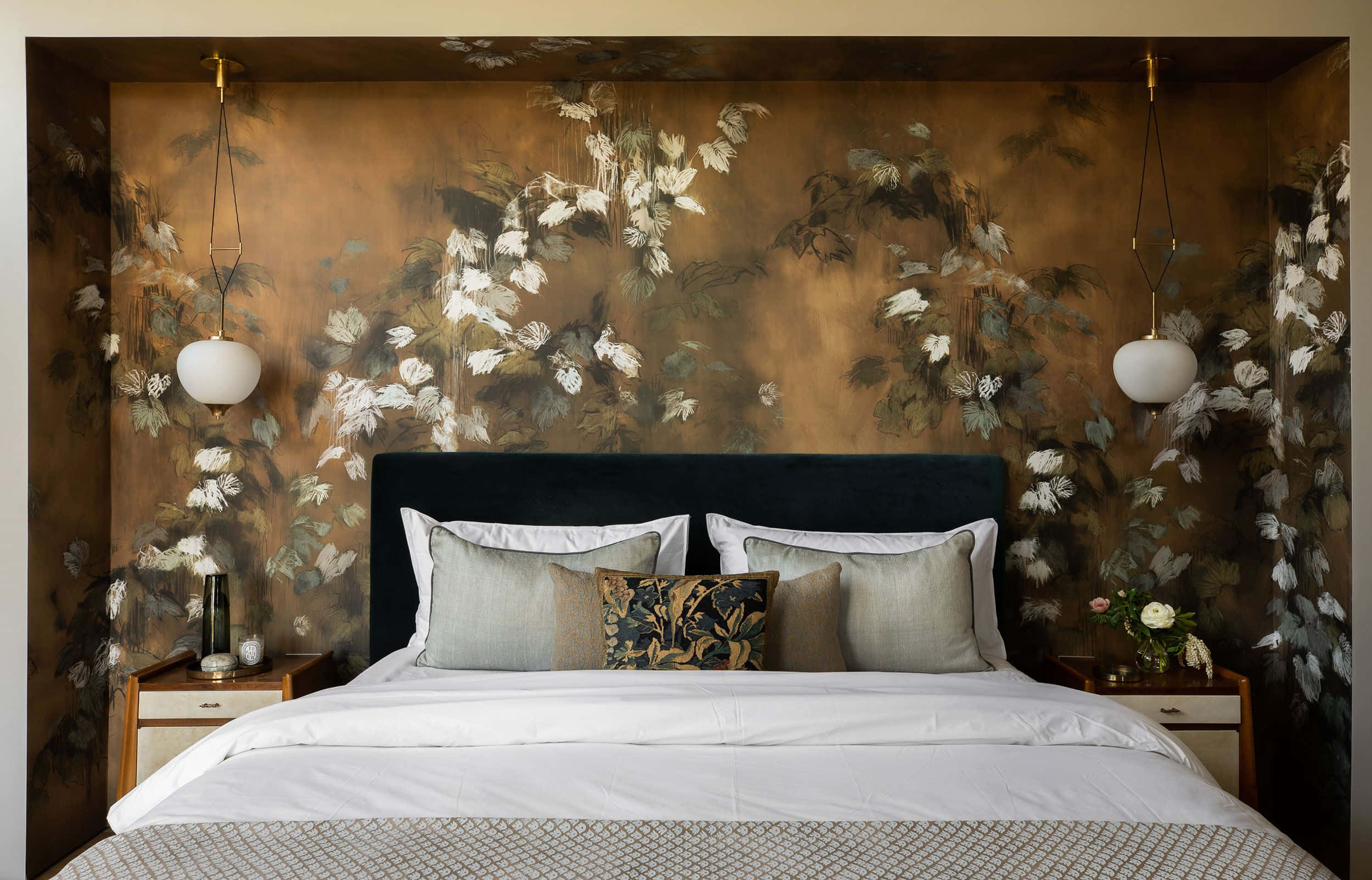 Standard Old Bedroom, white linens, rich brown wall, Full HD Desktop Wallpaper