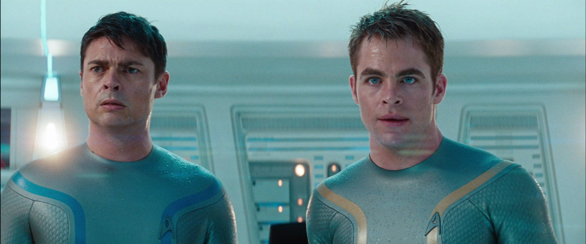 Star Trek Into Darkness, teal and gold suits, sterile high-tech control room, Full HD Desktop Wallpaper