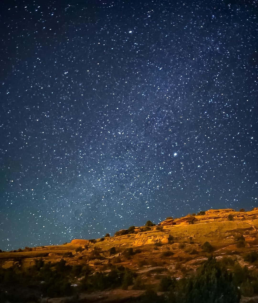 Starry Sky, rugged desert hillside, starry night sky, SD Phone Wallpaper