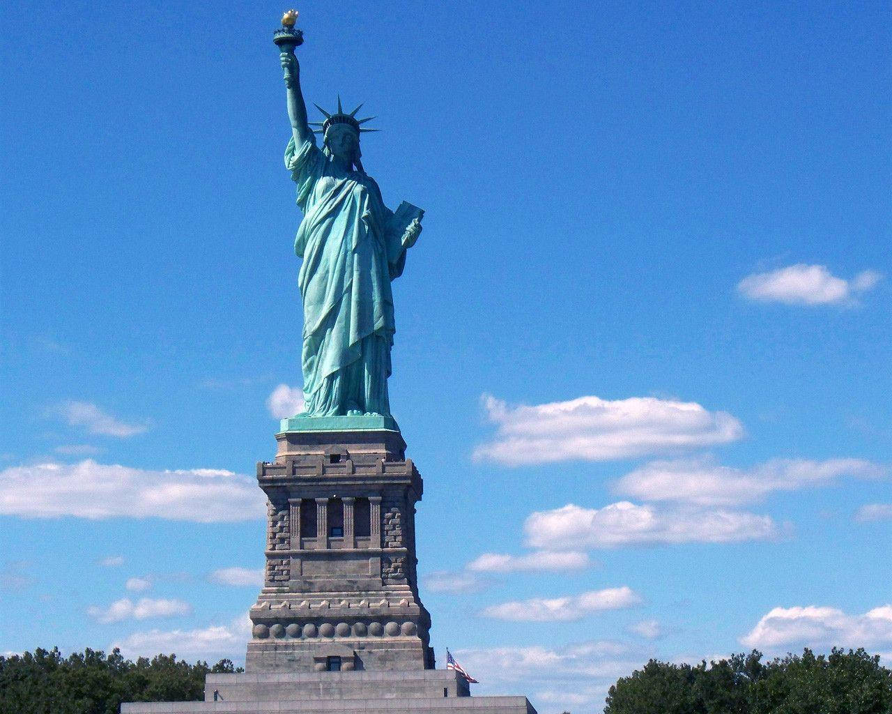 Statue Of Liberty, sunny day, bright blue sky, HD Desktop Wallpaper