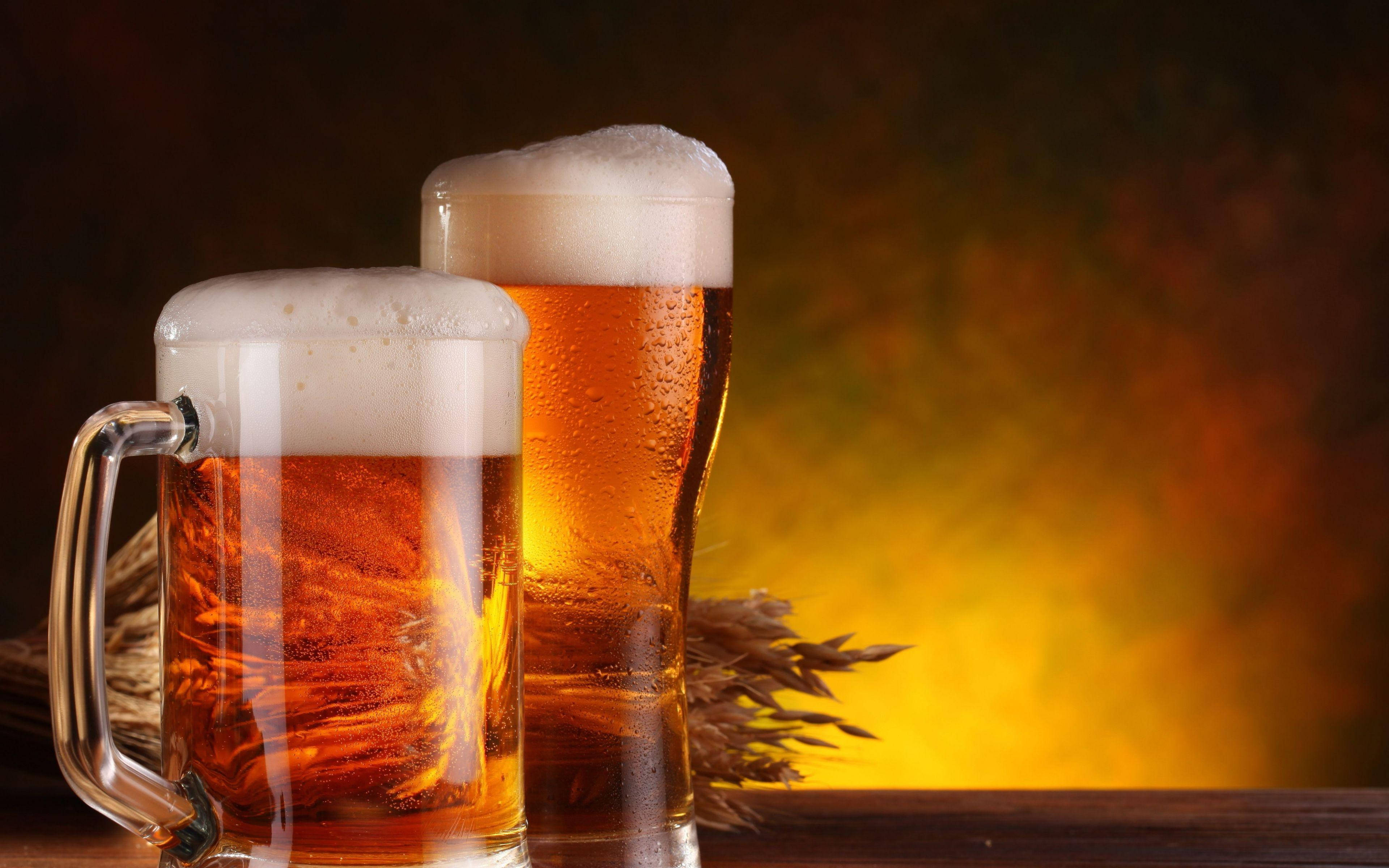 Stella Artois, amber beer mugs, condensation, 4K Desktop Wallpaper