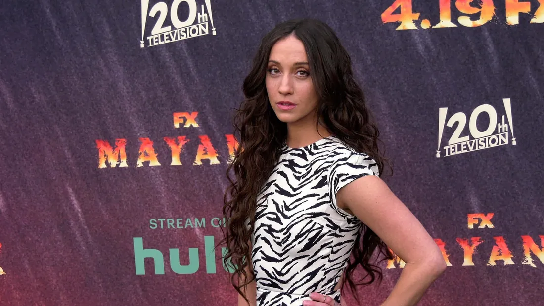 Stella Maeve