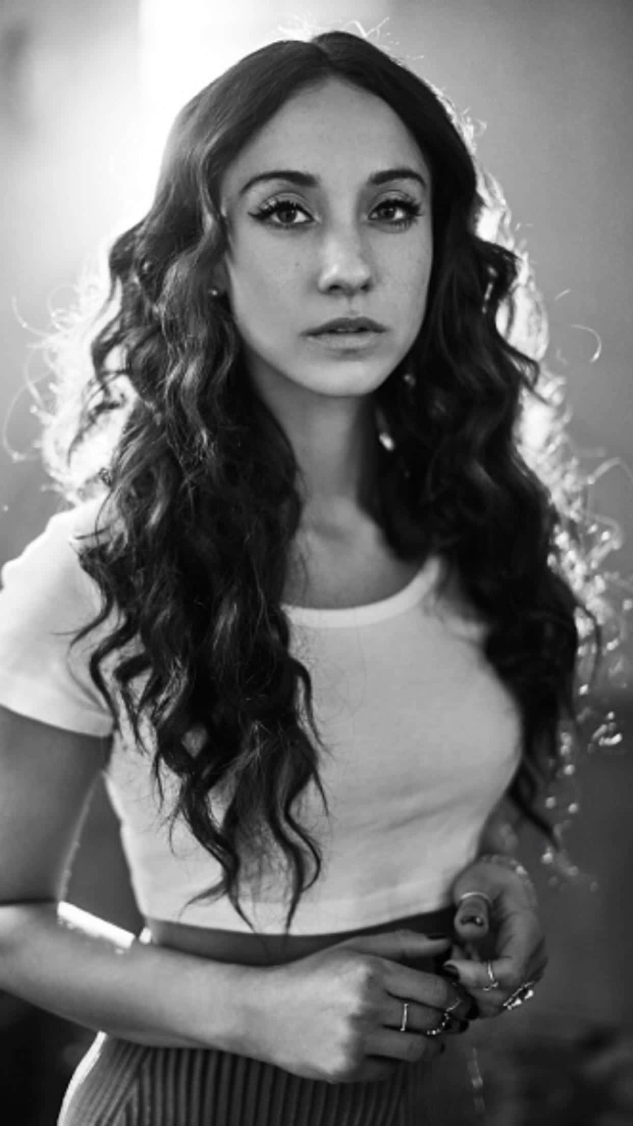 Stella Maeve, black and white portrait, long wavy hair, Full HD Phone Wallpaper