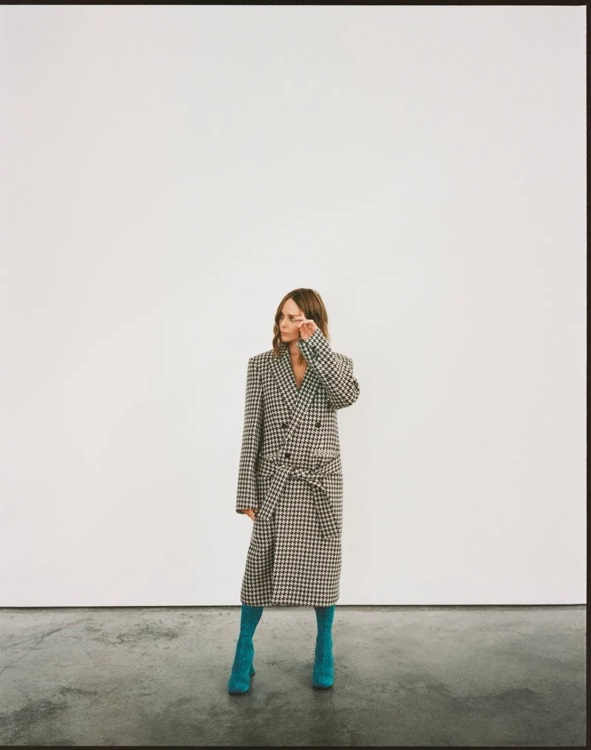 Stella McCartney, teal boots, houndstooth coat, HD Phone Wallpaper