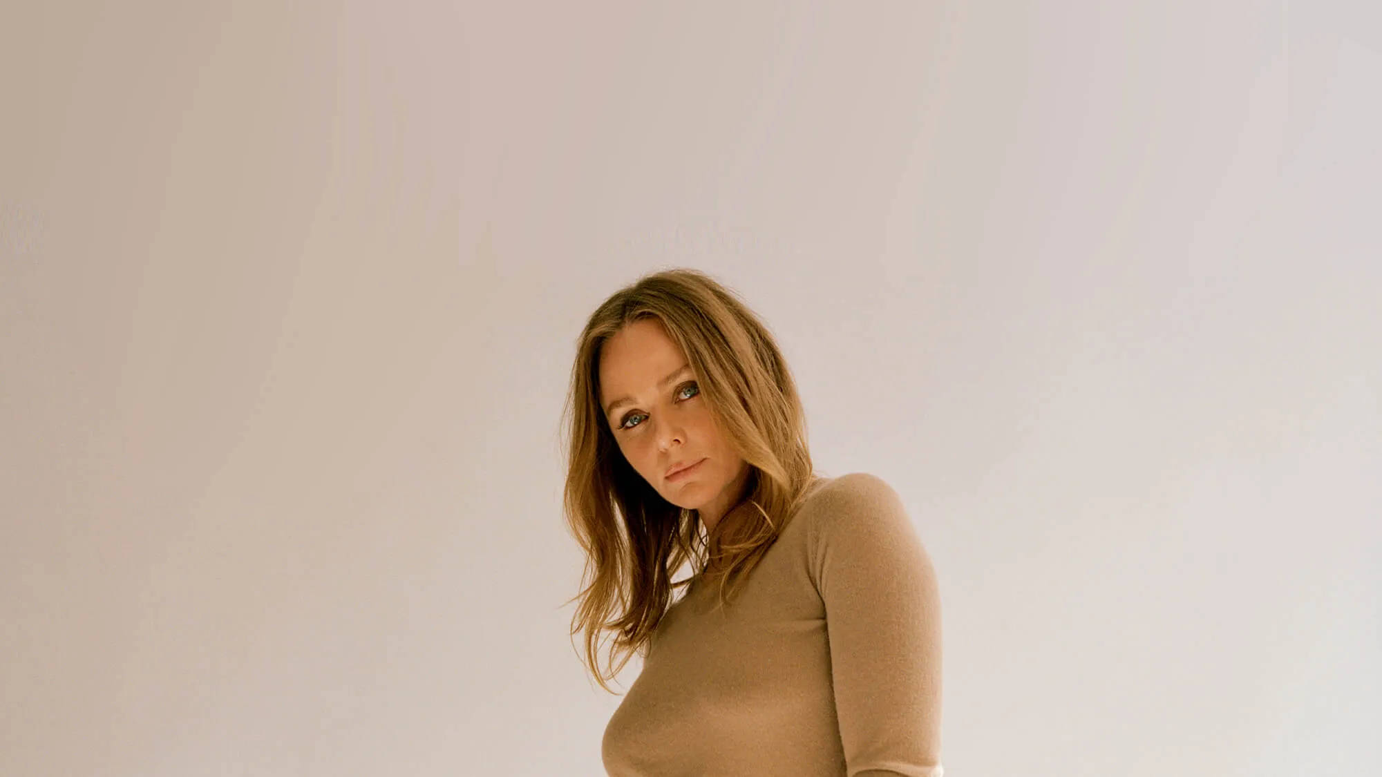 Stella McCartney, beige top, long brown hair, Full HD Desktop Wallpaper