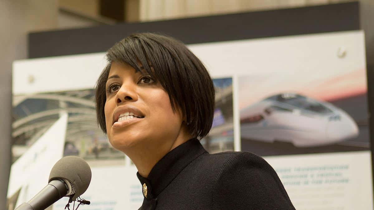 Stephanie Rawlings Blake, microphone, press event, SD Desktop Wallpaper
