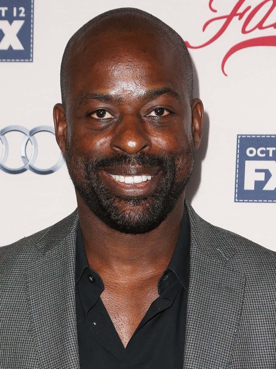 Sterling K Brown, gray suit jacket, black shirt, SD Phone Wallpaper