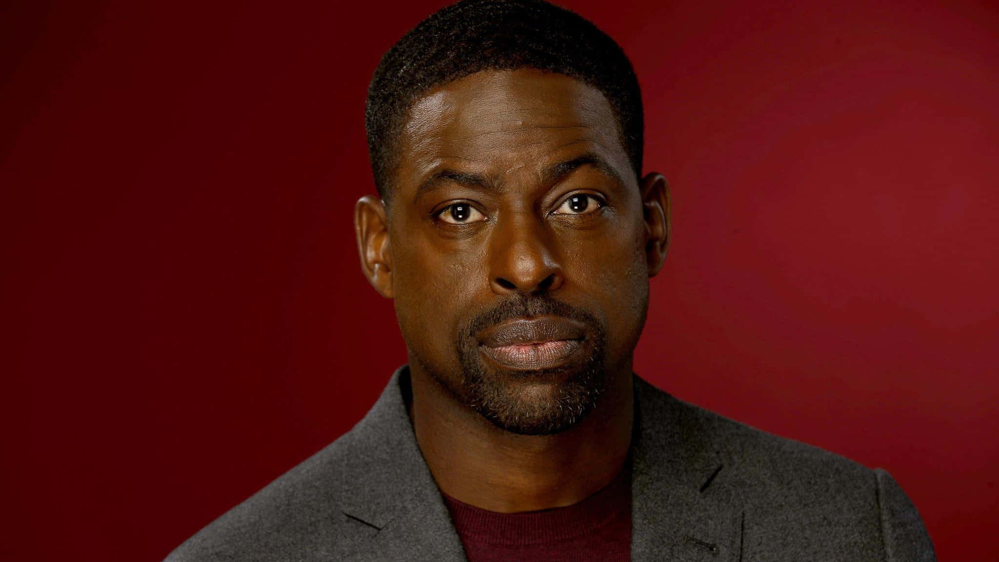 Sterling K Brown, gray blazer, maroon shirt, Full HD Desktop Wallpaper