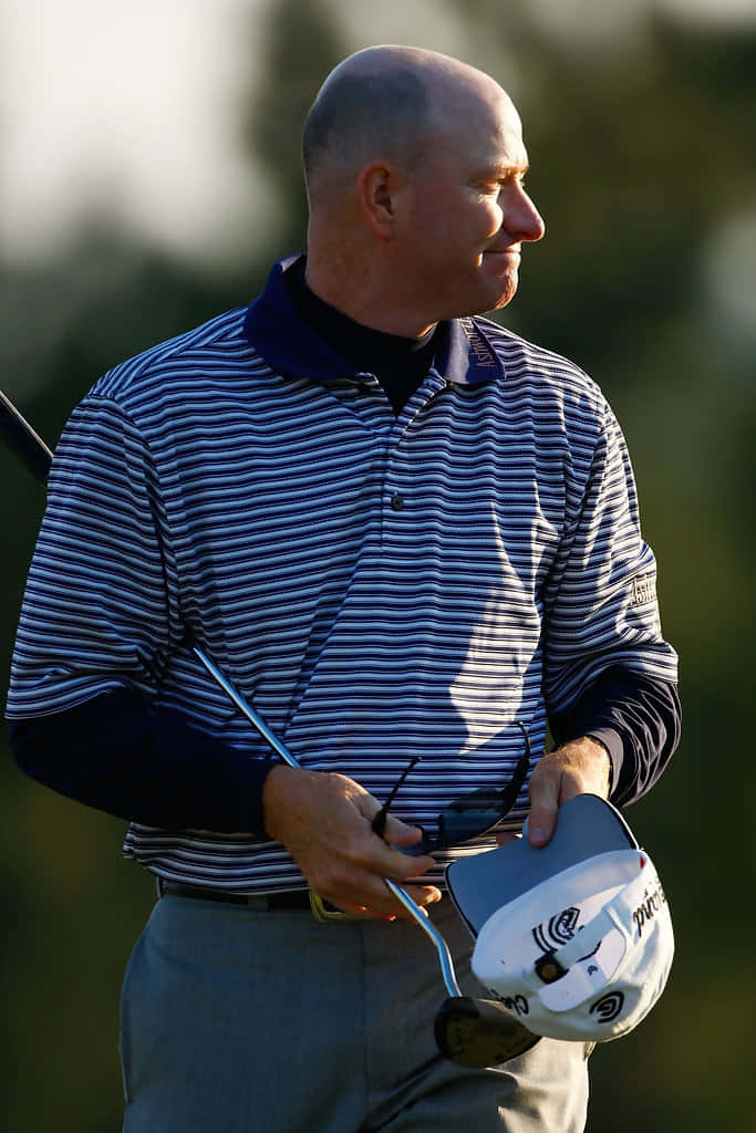 Steve Flesch, blue striped polo, golf club, SD Phone Wallpaper