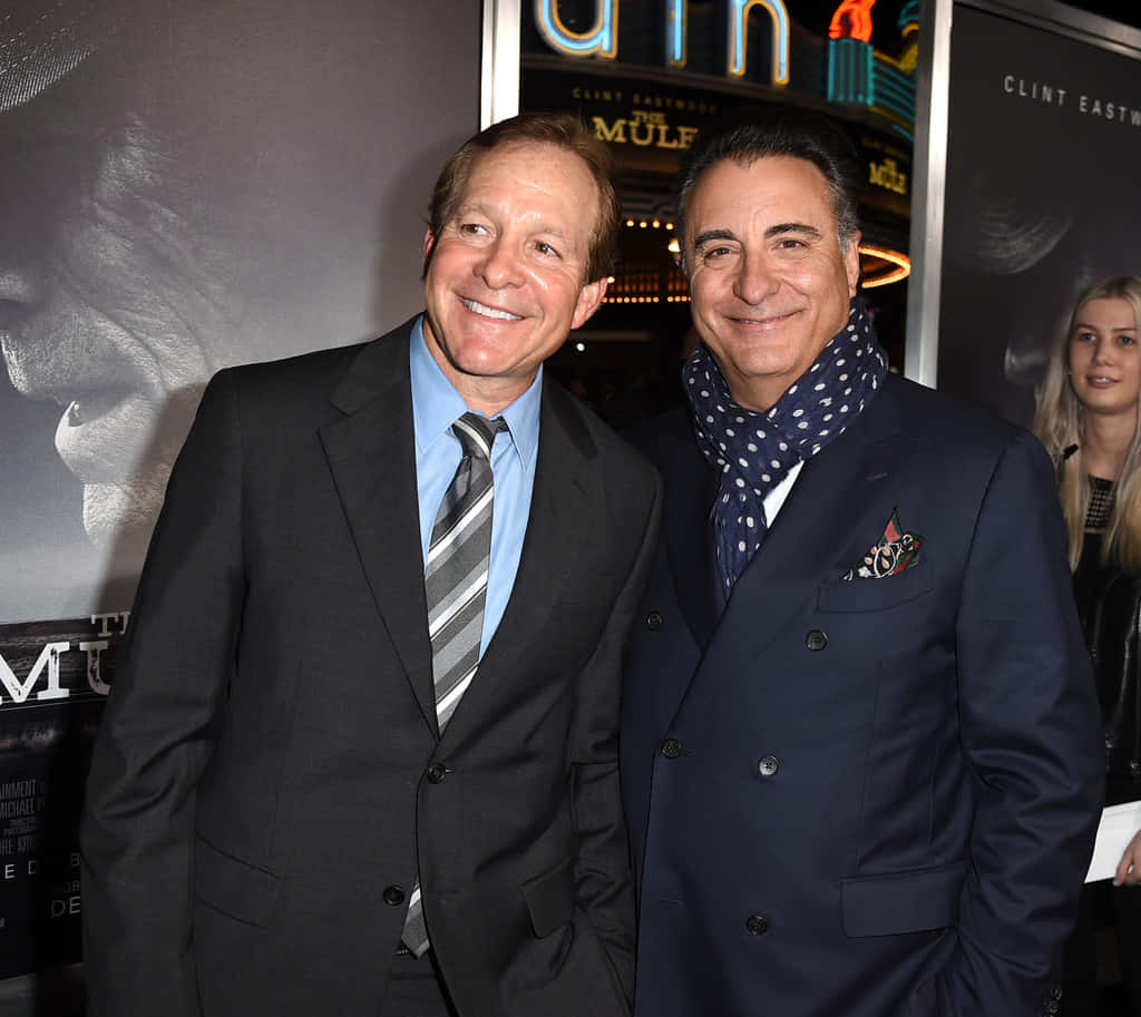 Steve Guttenberg, movie premiere, suits, SD Desktop Wallpaper