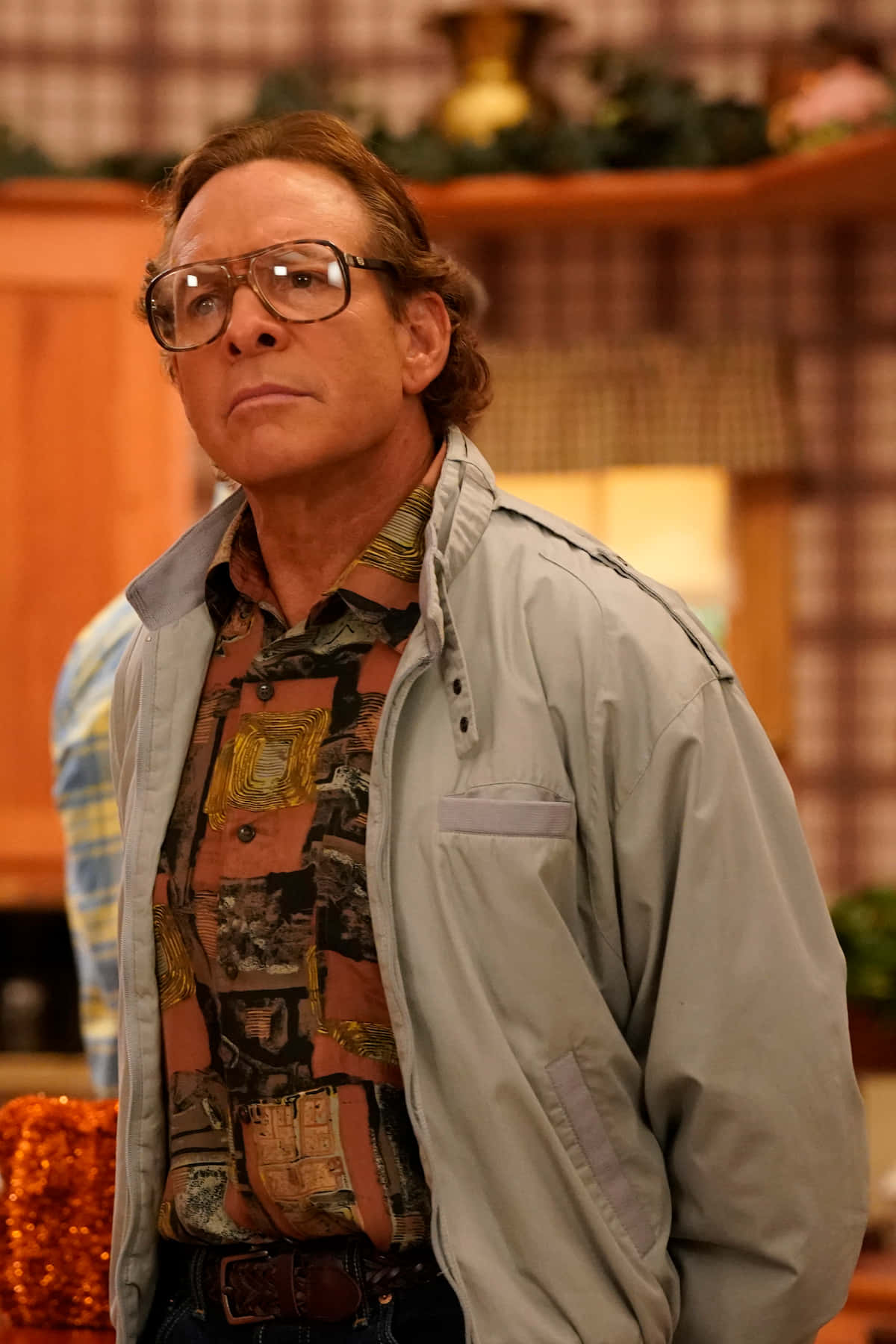 Steve Guttenberg, thick glasses, patterned shirt, HD Phone Wallpaper