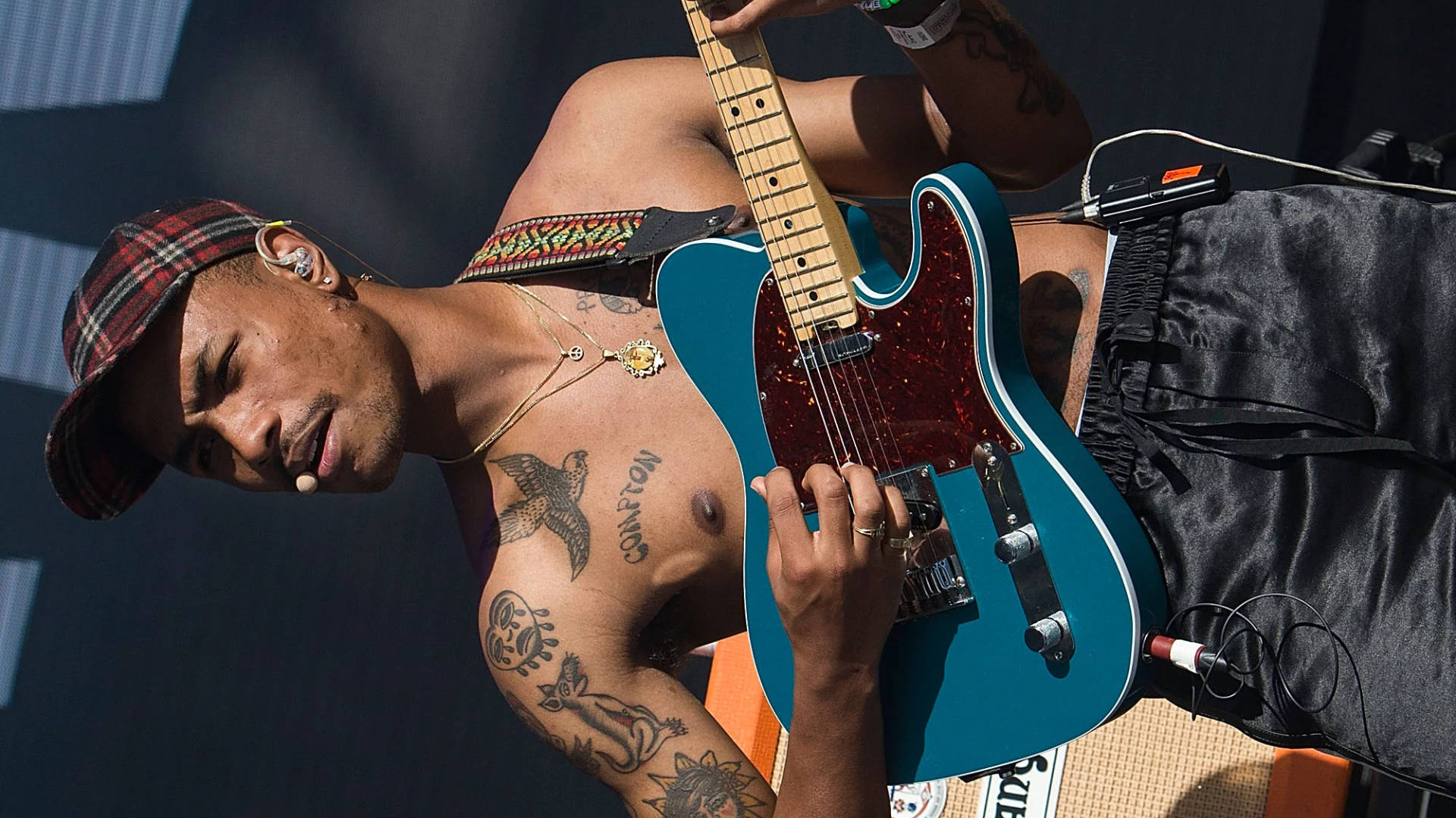 Steve Lacy, blue electric guitar, stage, Full HD Desktop Wallpaper