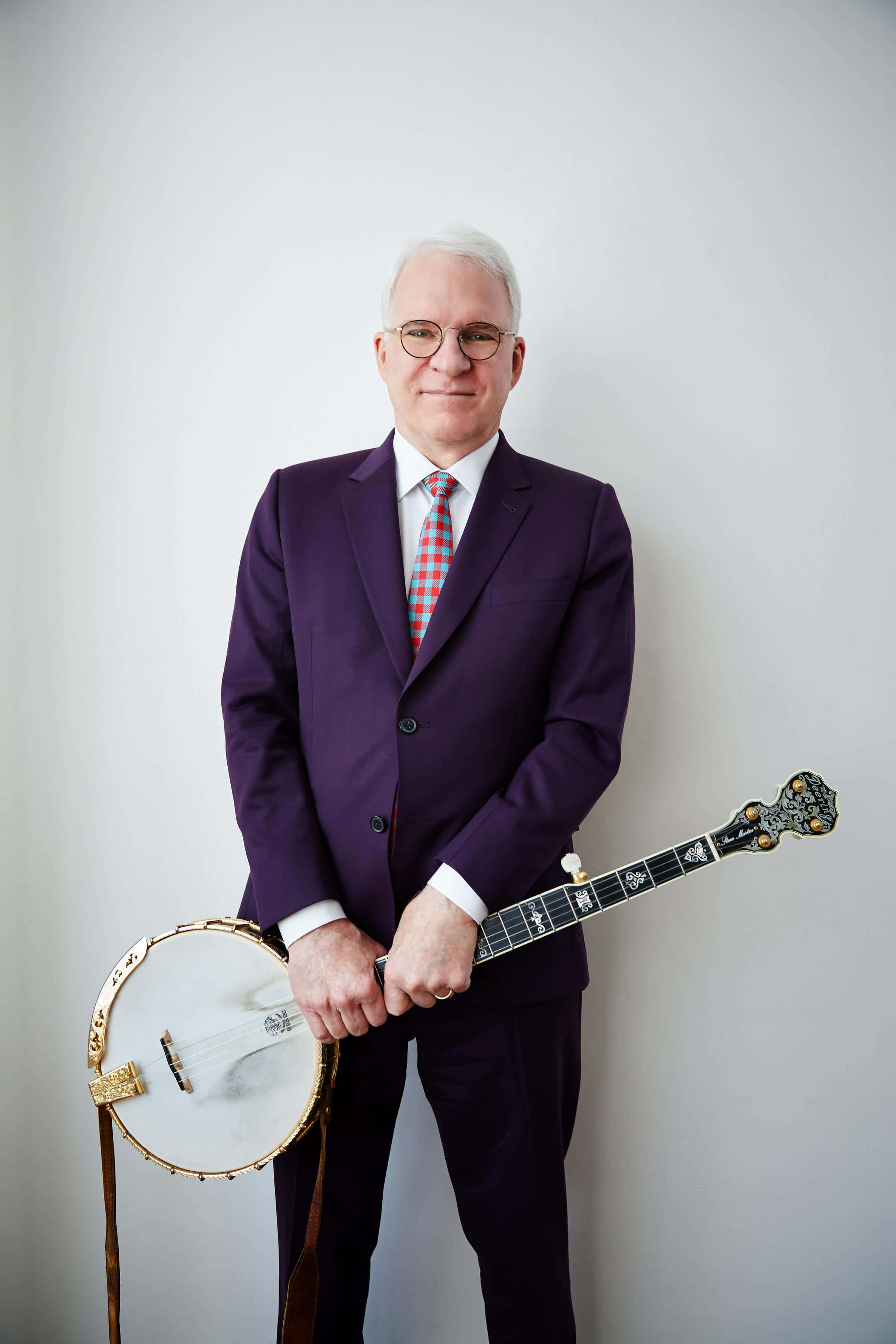 Steve Martin, purple suit, red tie, 2K Phone Wallpaper