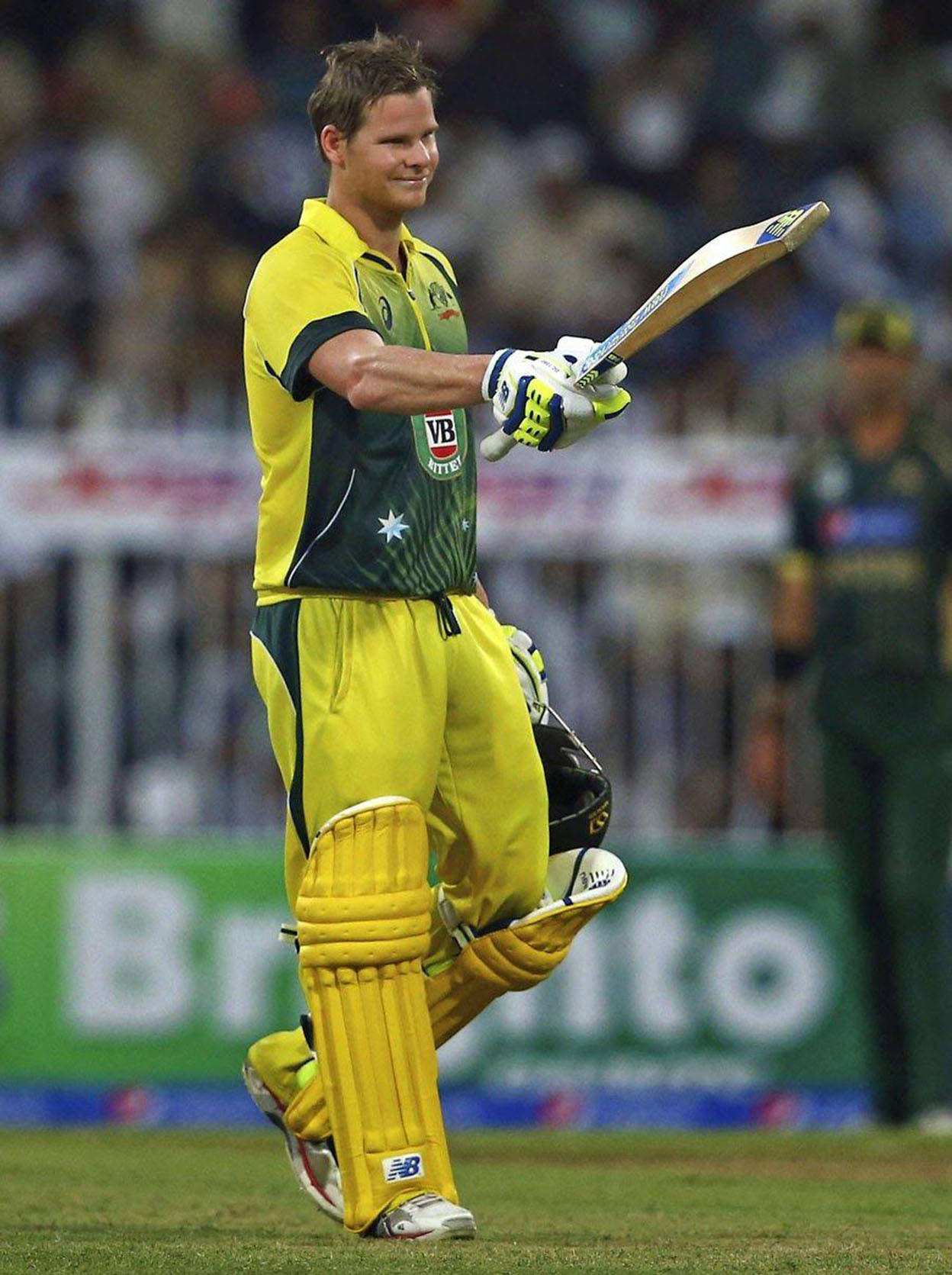 Steve Smith, Australian cricket player, yellow gear, HD Phone Wallpaper
