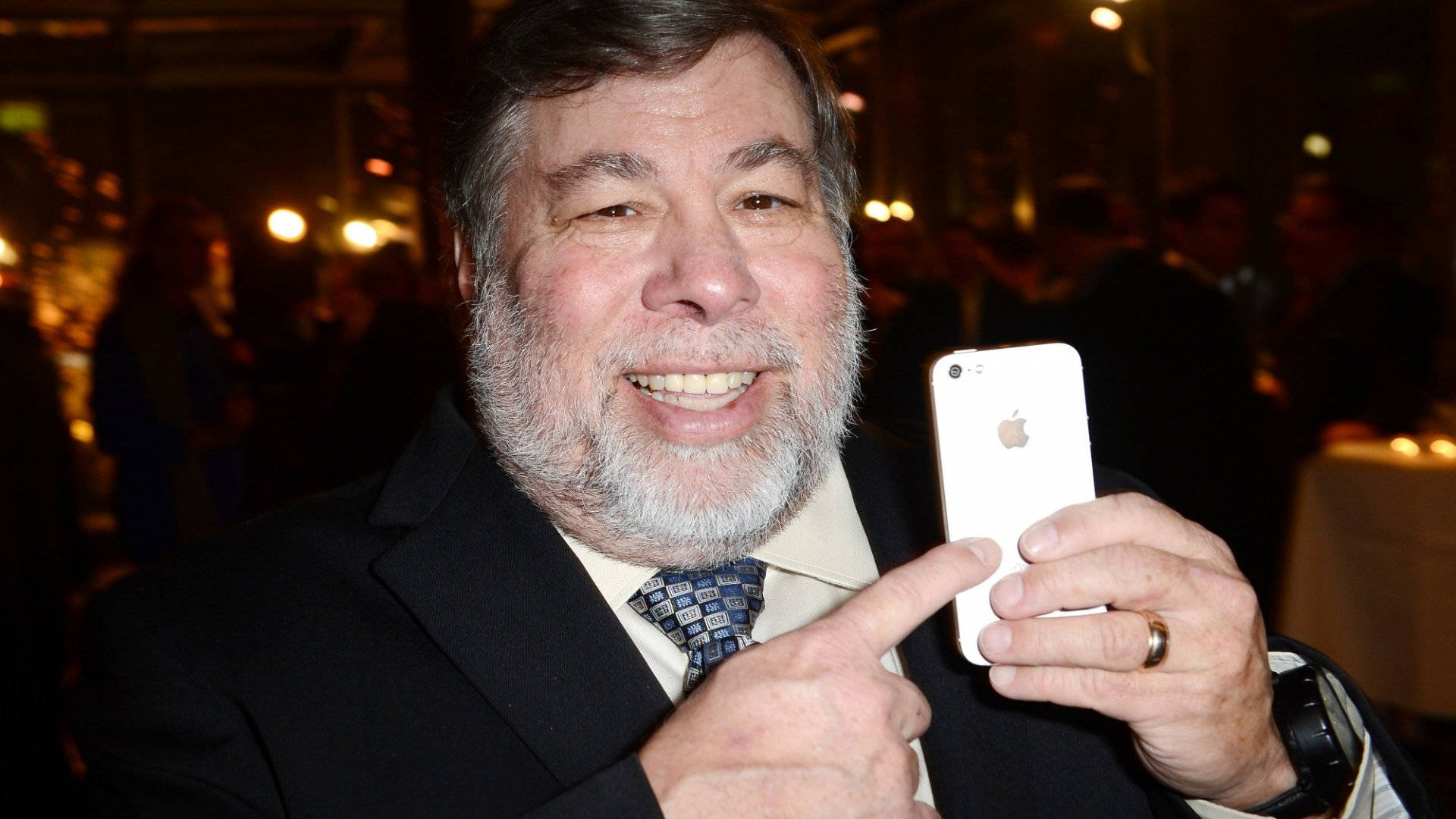 Steve Wozniak, iPhone, white iPhone, Full HD Desktop Wallpaper