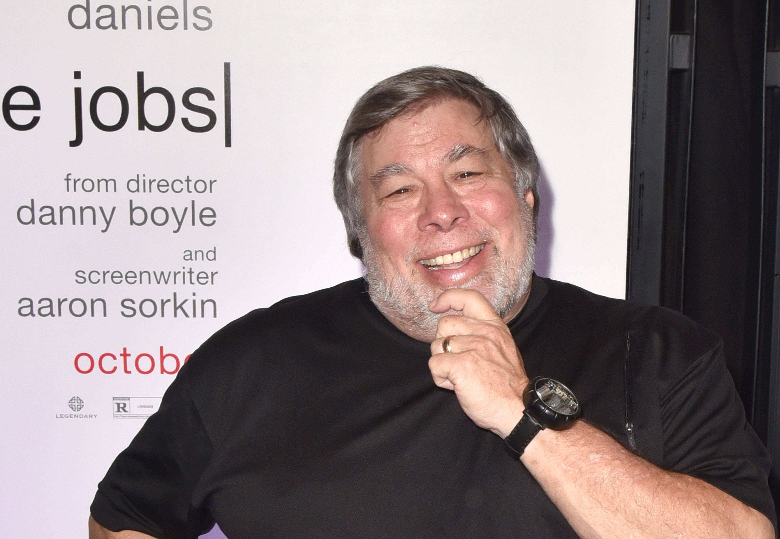 Steve Wozniak, black shirt, movie premiere event, 2K Desktop Wallpaper