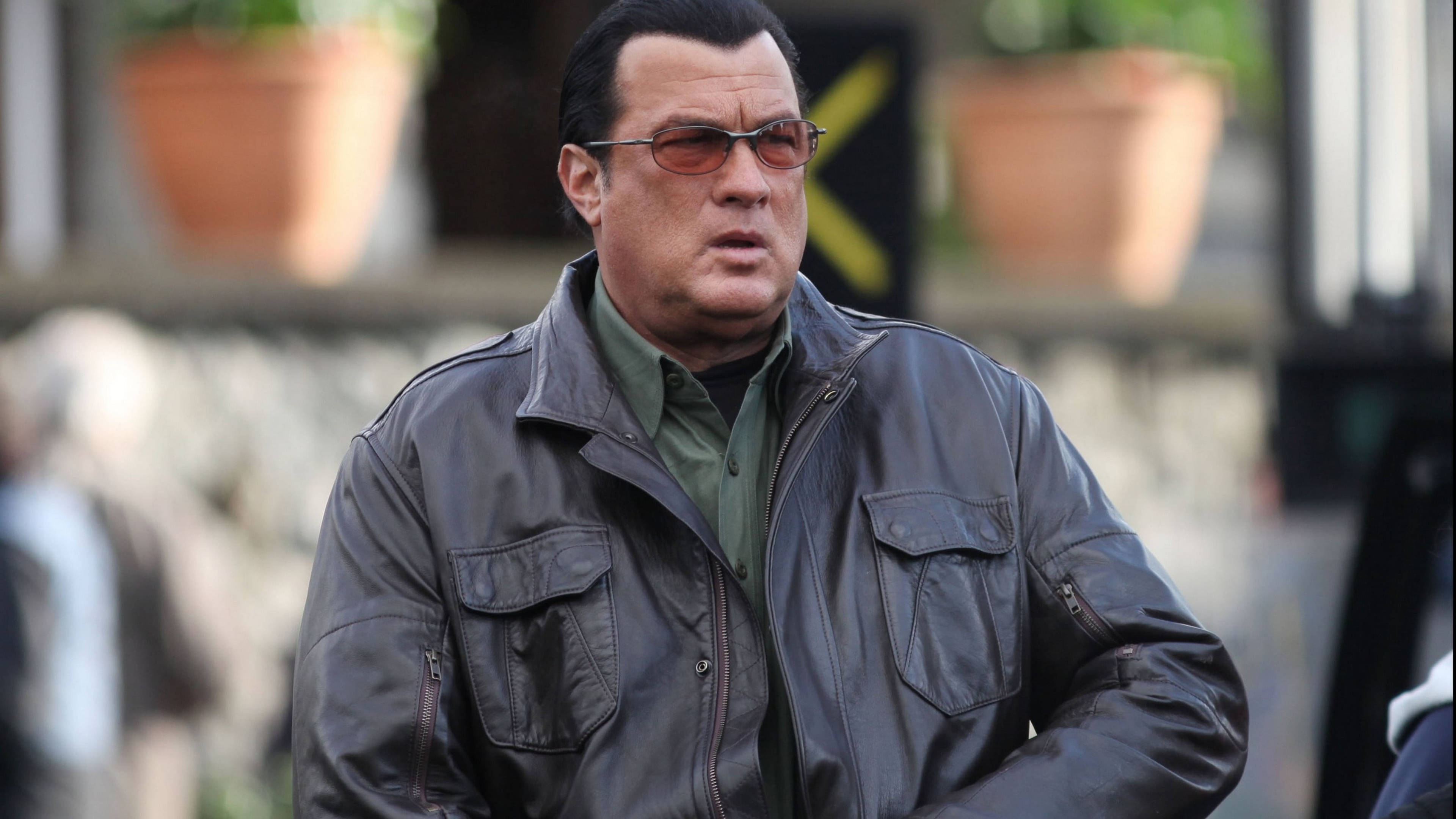 Steven Seagal, dark leather jacket, sunglasses, 4K Desktop Wallpaper