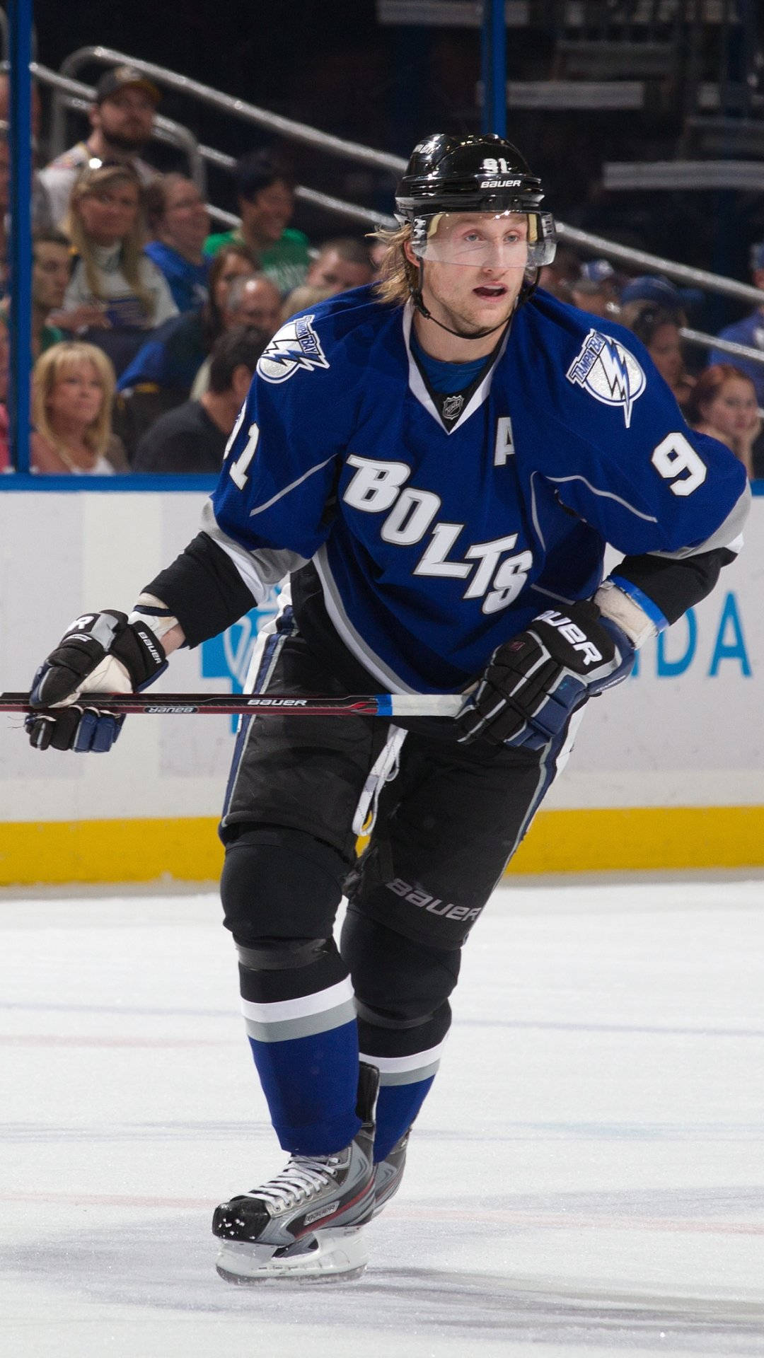 Steven Stamkos, blue Bolts jersey, ice, Full HD Phone Wallpaper