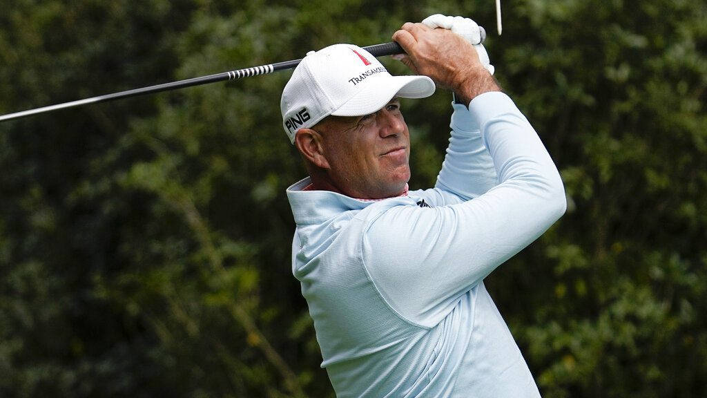 Stewart Cink, white cap, light blue shirt, SD Desktop Wallpaper