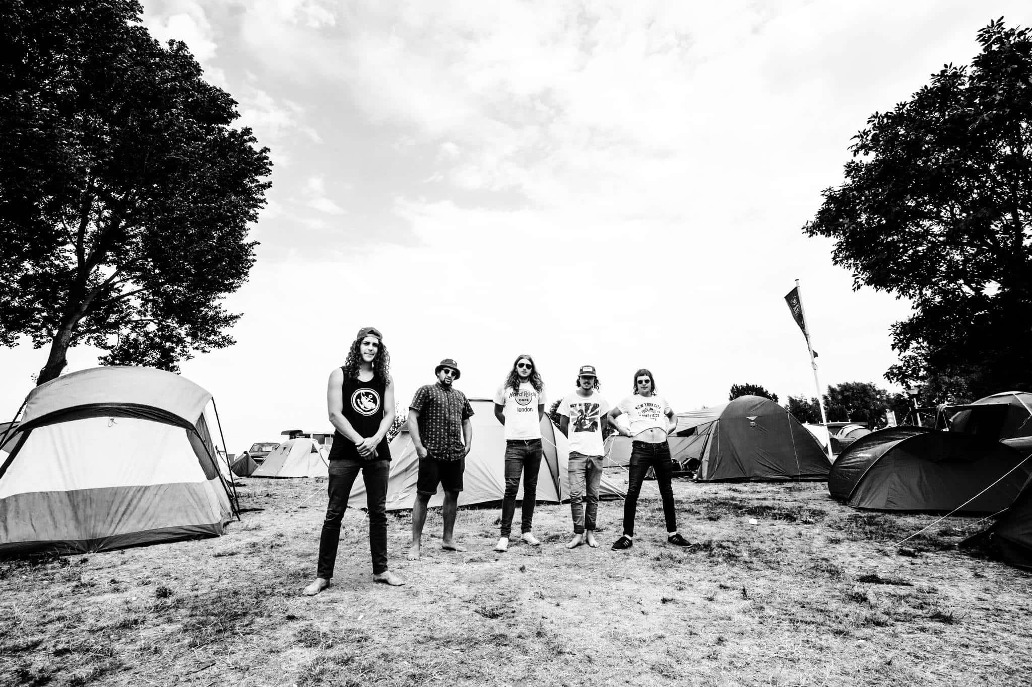 Sticky Fingers, black and white photo, campsite, Full HD Desktop Wallpaper