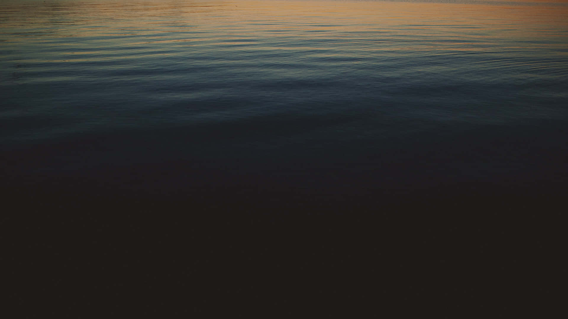 Still Water Aesthetic, golden sunset hues, calm ripples, Full HD Desktop Wallpaper