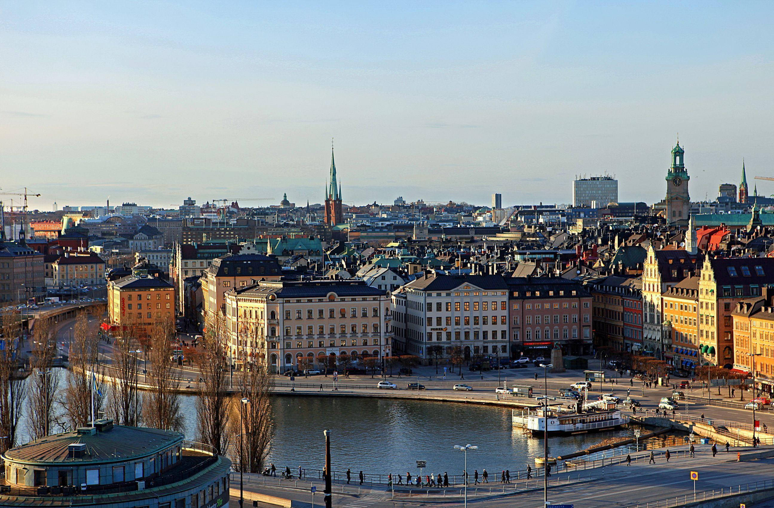 Stockholm, clear blue sky, historic buildings, 2K Desktop Wallpaper