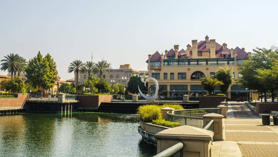 Stockton, canal, palm trees, SD Desktop Wallpaper