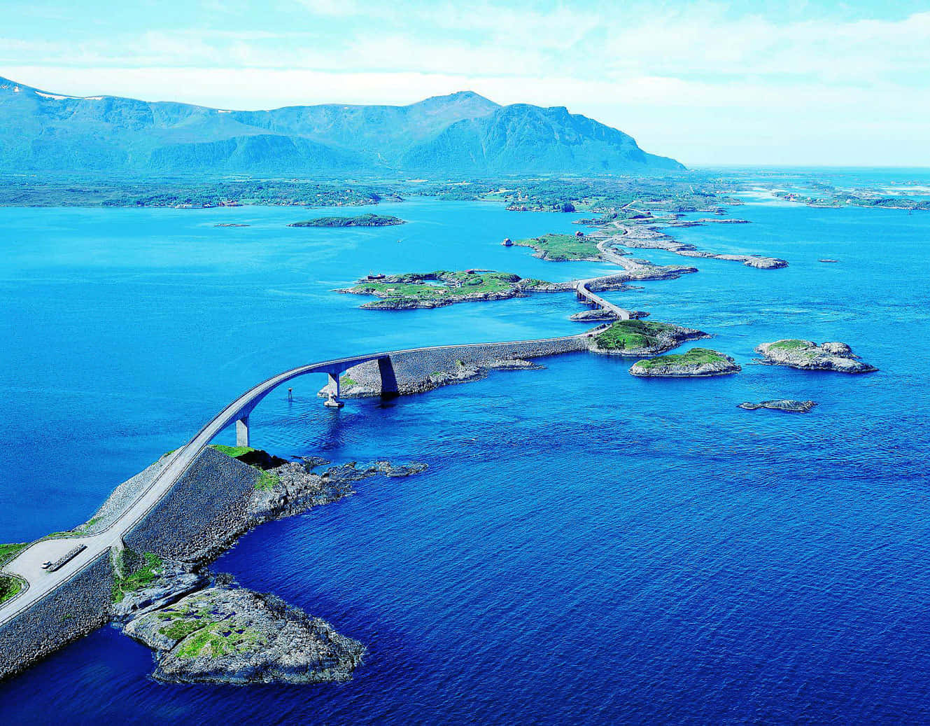Storseisundet Bridge, vibrant blue waters, rocky islands, HD Desktop Wallpaper