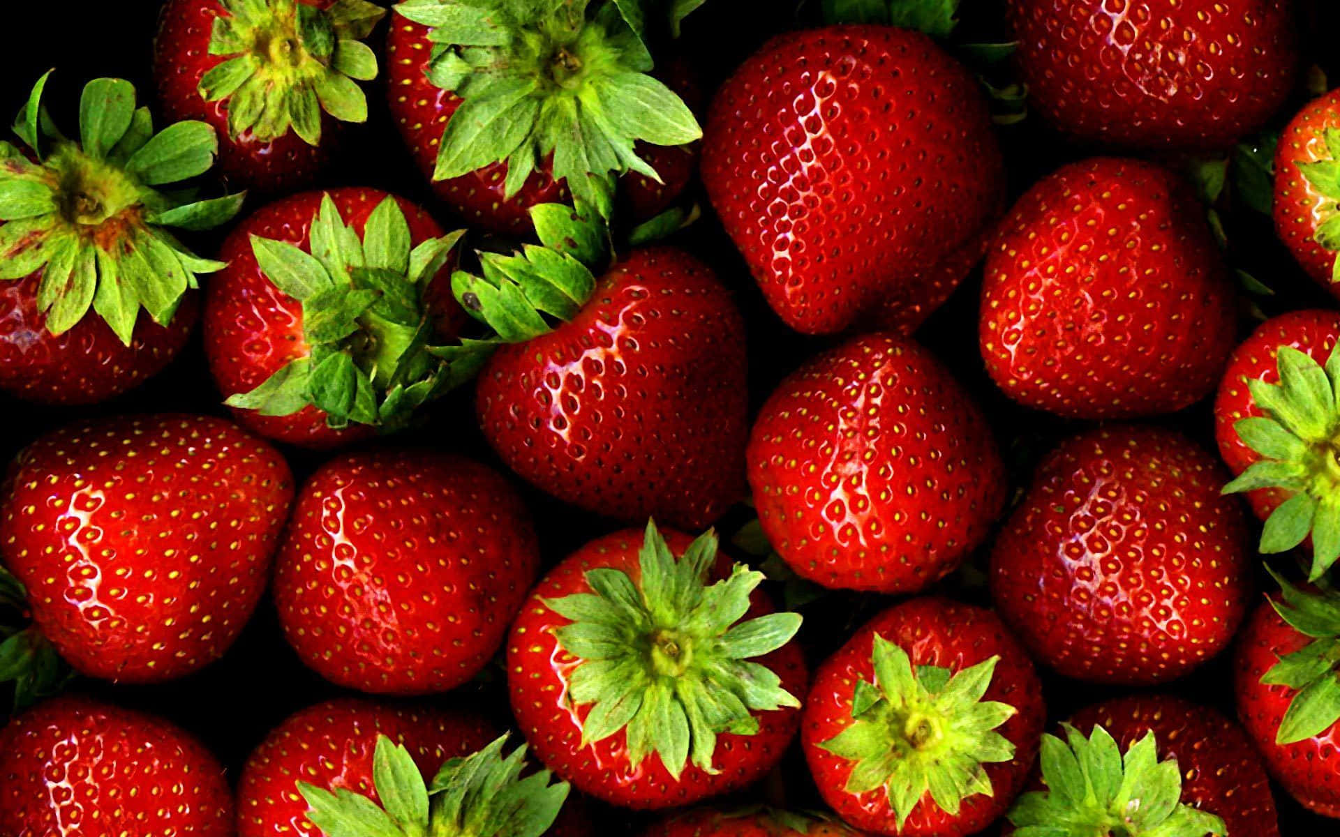 red strawberry, 1920 x 1200 wallpaper, juicy ripe strawberries, Full HD Desktop Wallpaper