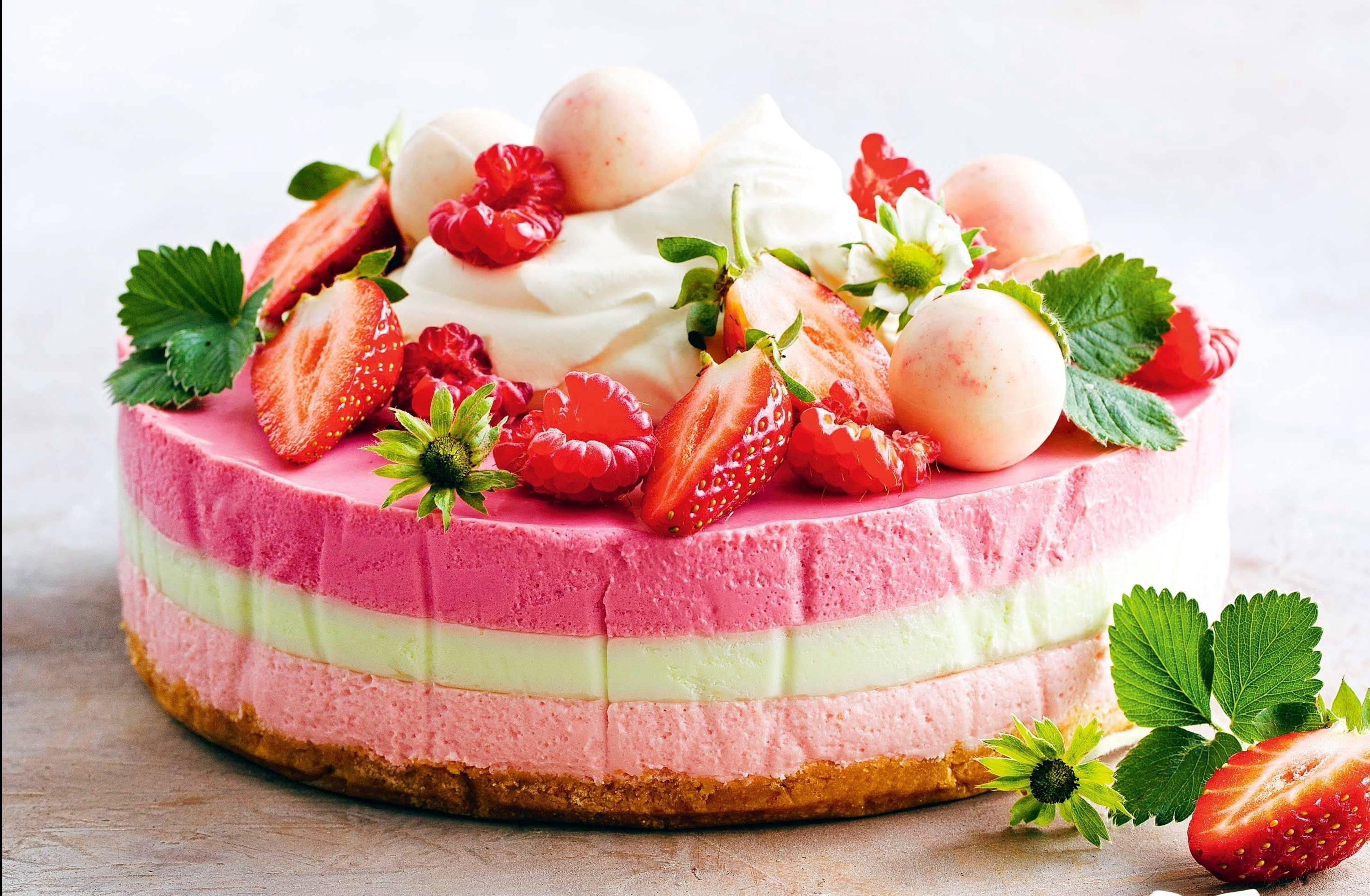 strawberry cheesecake, fresh berries, whipped cream, 2K Desktop Wallpaper