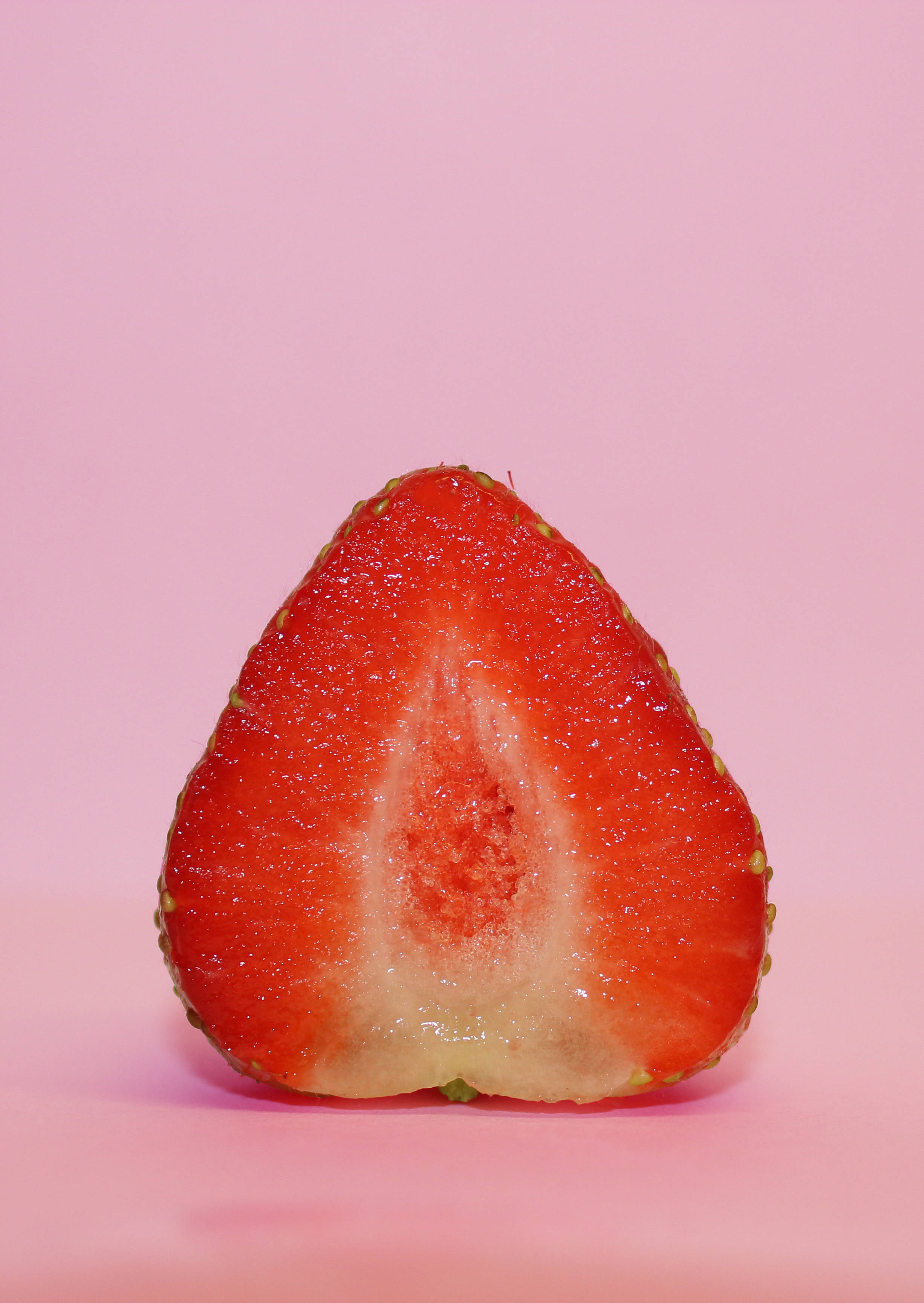 strawberry, vibrant red, juicy seeds, 2K Phone Wallpaper