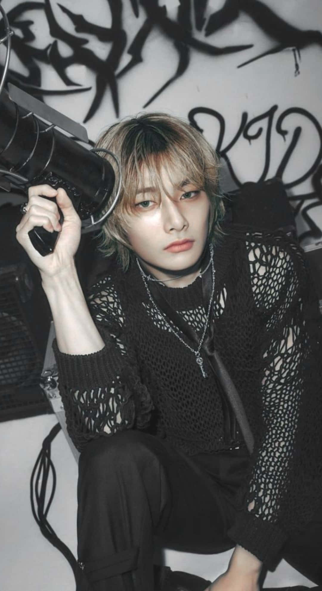 Stray Kids, layered blonde hair, large black microphone, Full HD Phone Wallpaper