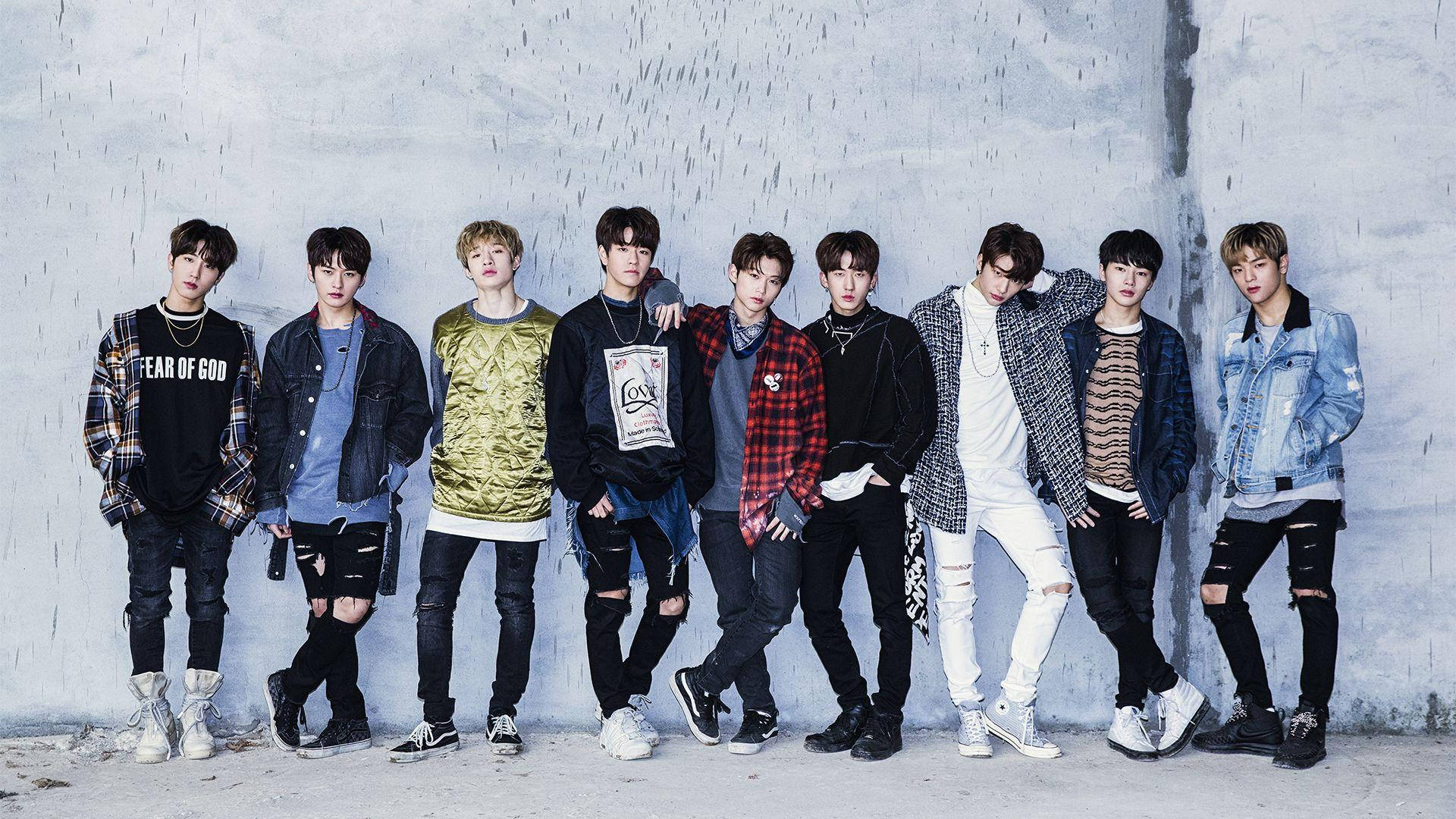 Stray Kids, casual outfits, trendy streetwear, Full HD Desktop Wallpaper