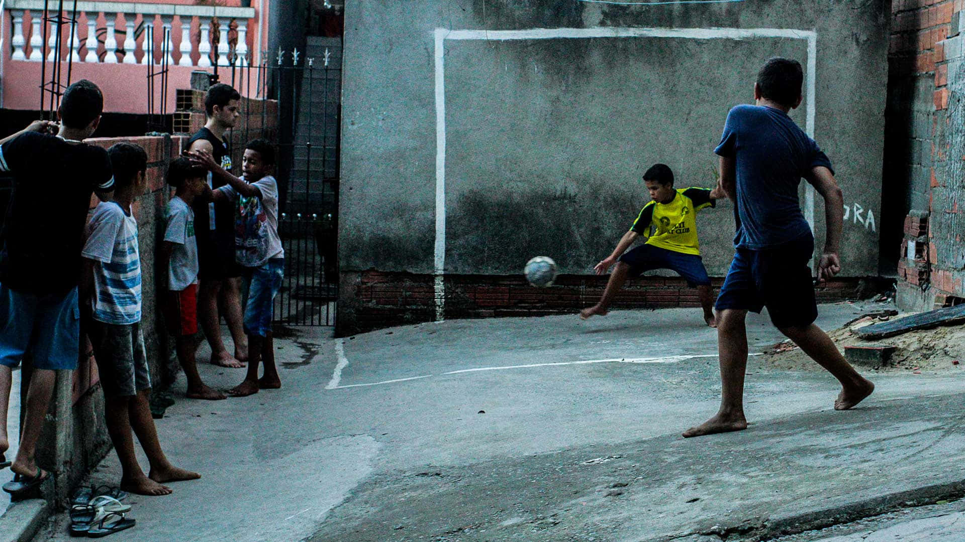 Street Soccer, barefoot, gritty urban alley, Full HD Desktop Wallpaper