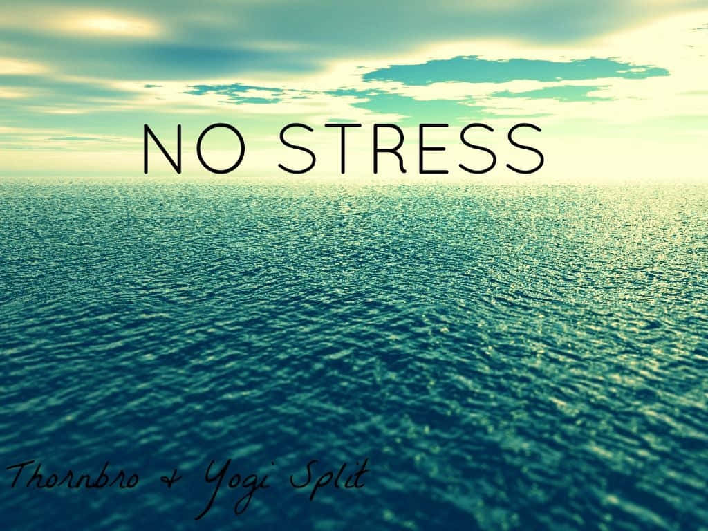 Stress, turquoise ocean, soft sky, SD Desktop Wallpaper