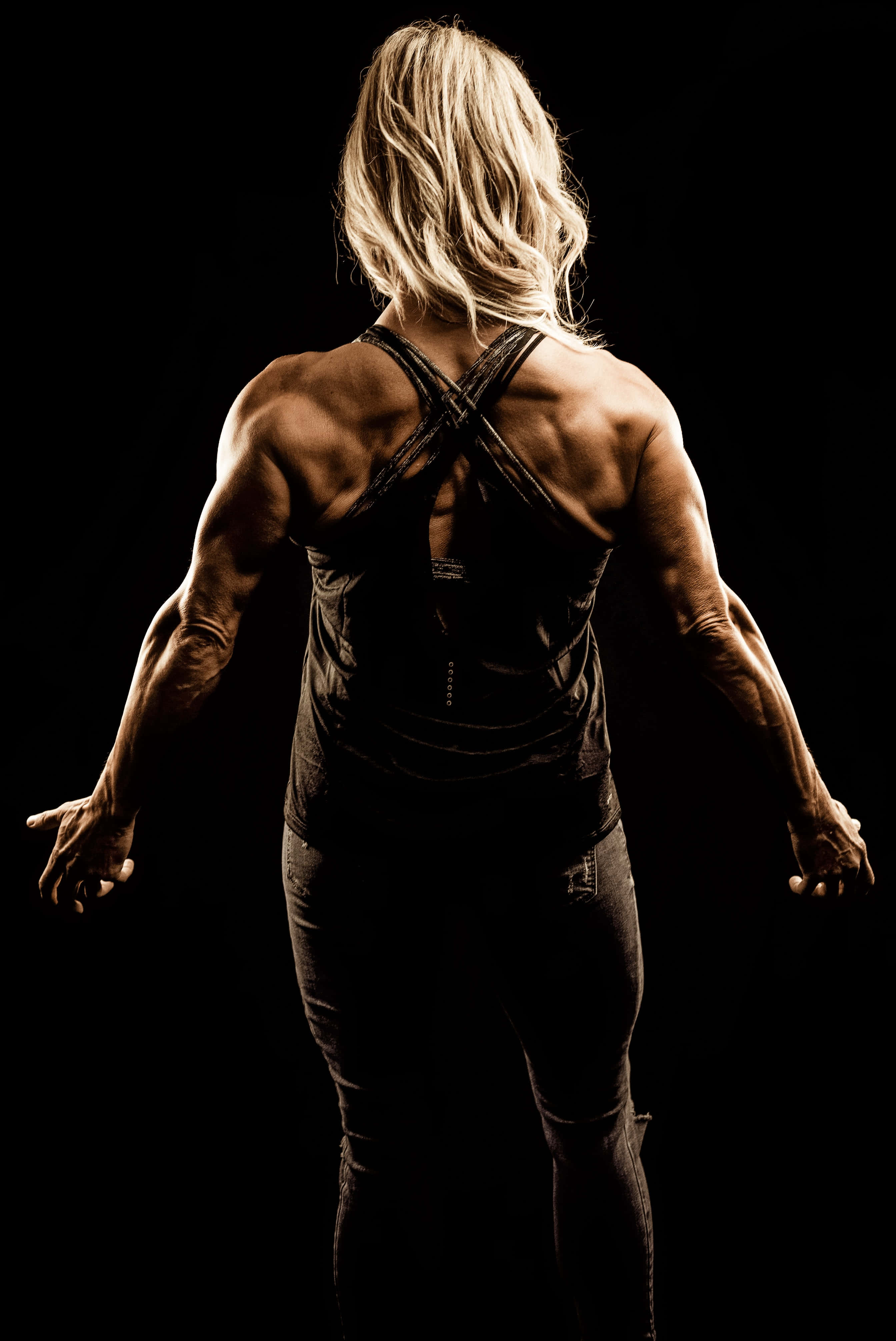 Strong Woman, back muscle flex, blonde hair, 4K Phone Wallpaper
