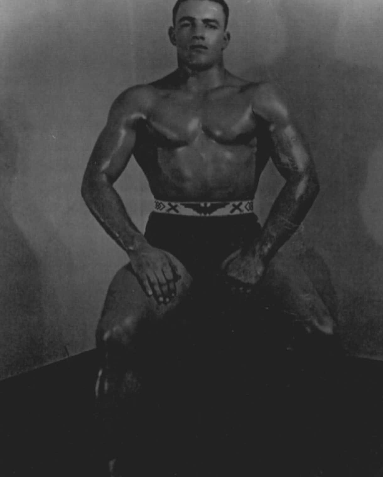 Stu Hart, vintage wrestler portrait, black and white studio portrait, HD Phone Wallpaper
