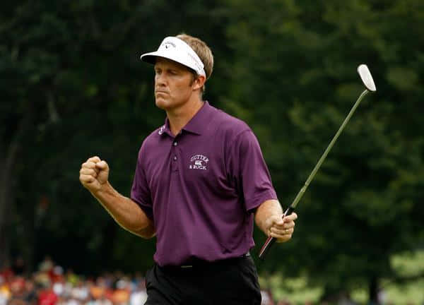 Stuart Appleby, purple shirt, white cap, SD Desktop Wallpaper