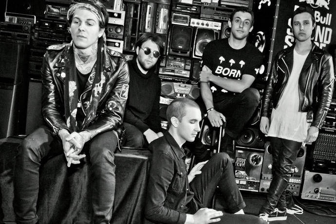 Studiio, leather jackets, sunglasses, SD Desktop Wallpaper