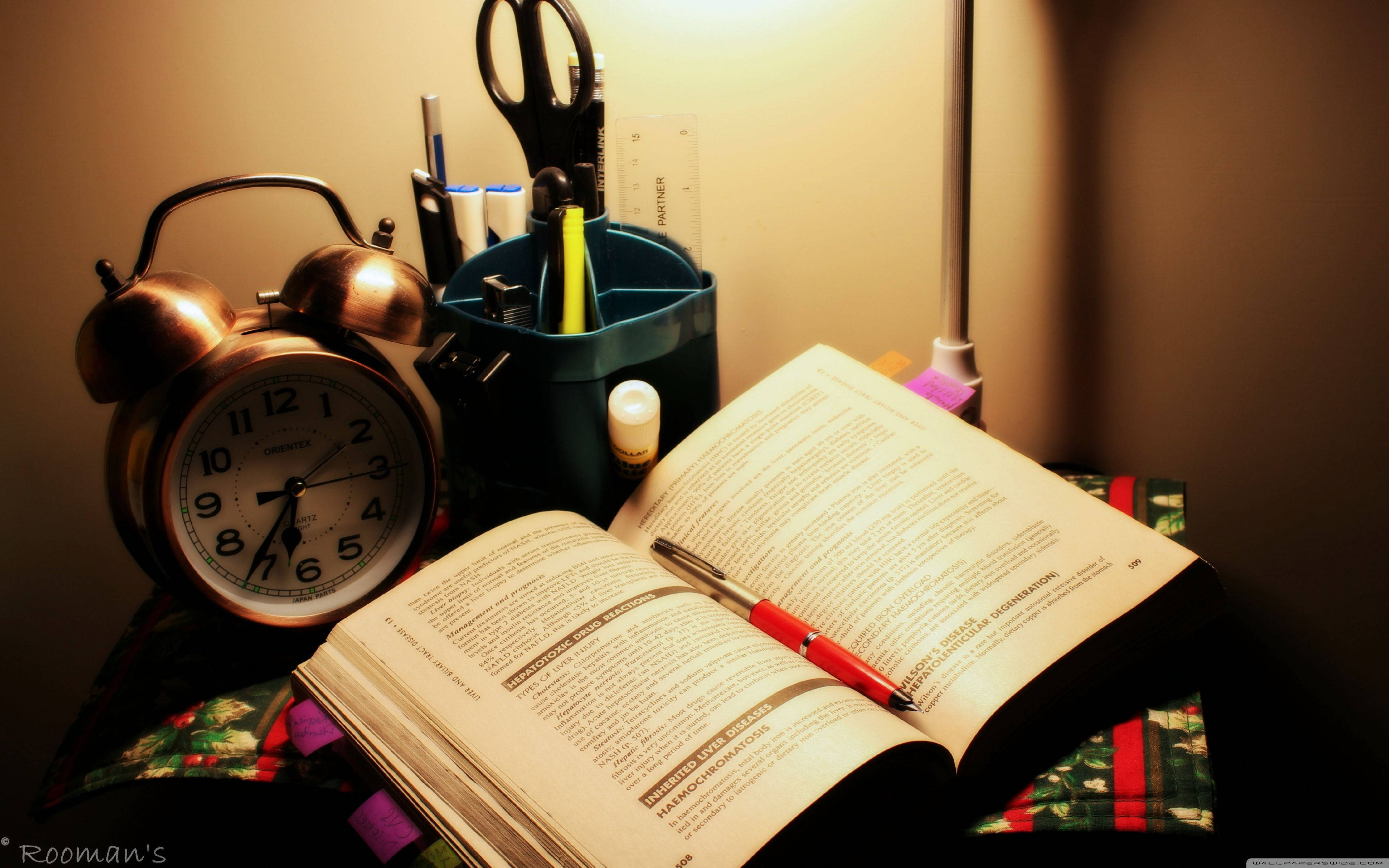 Studying Table Lamp, warmly lit desk scene, open book, 4K Desktop Wallpaper