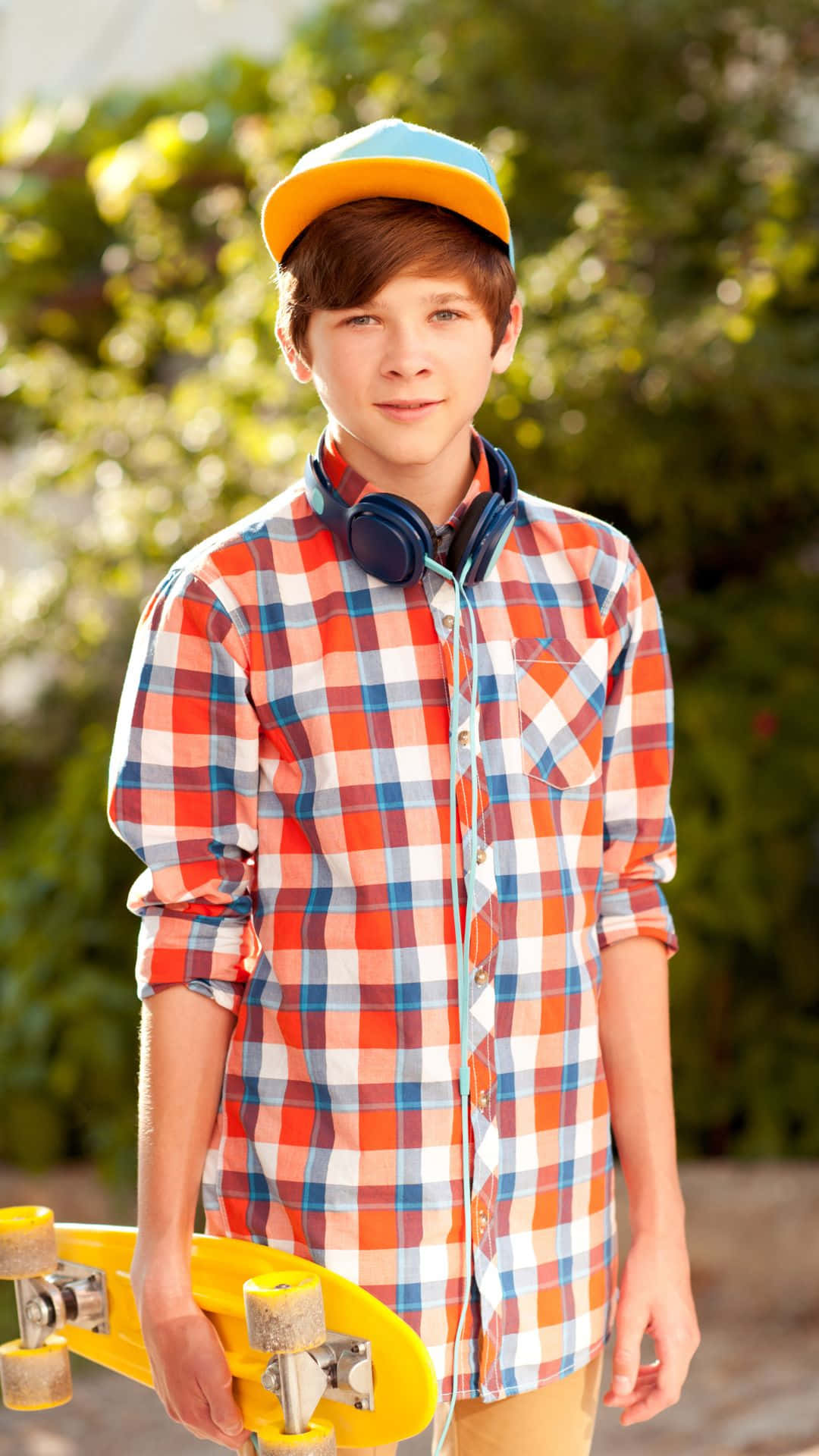 Stylish Boy, skater teen, yellow skateboard, Full HD Phone Wallpaper