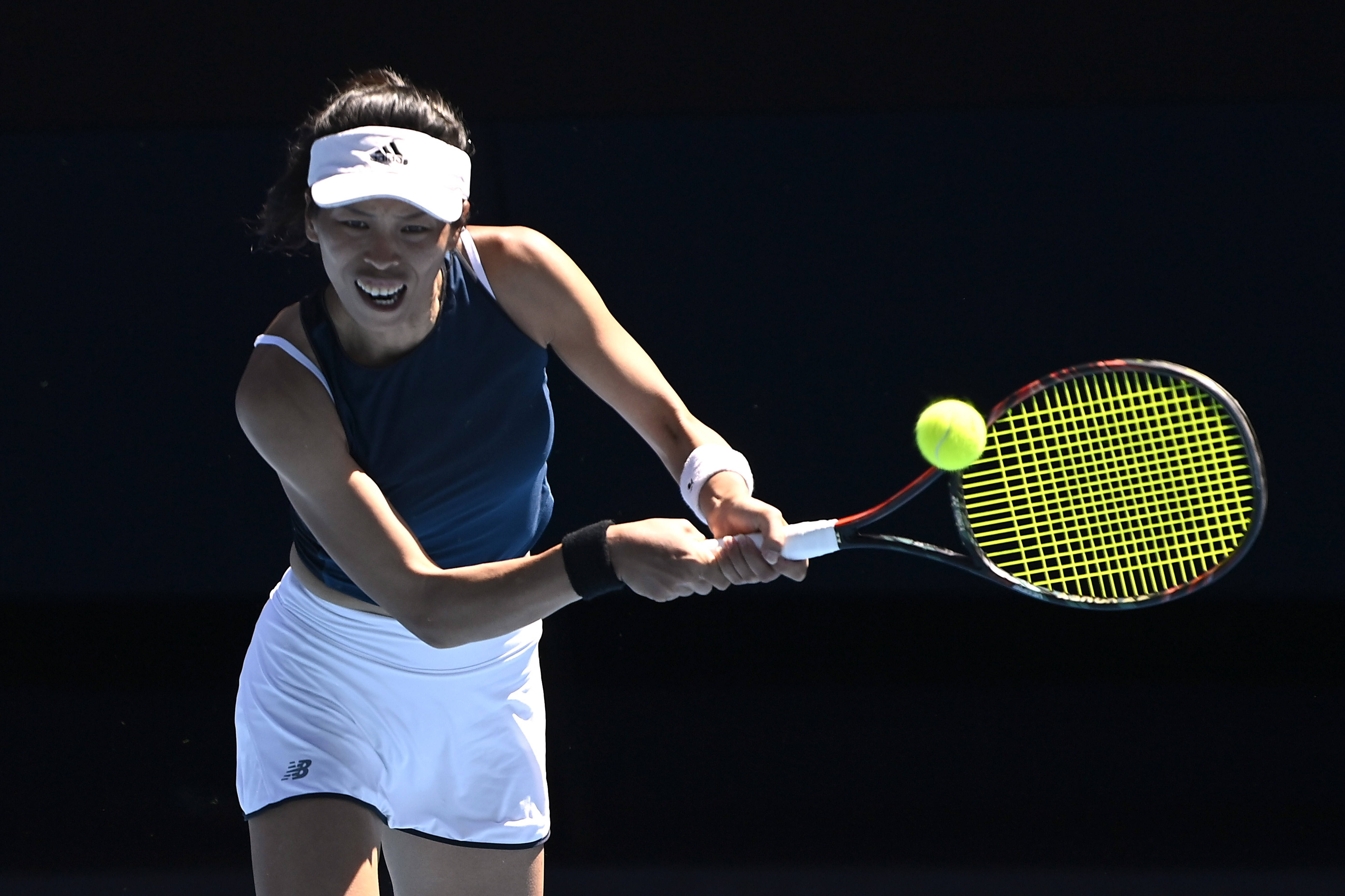 Su-Wei Hsieh, tennis ball, bright yellow, 5K Desktop Wallpaper