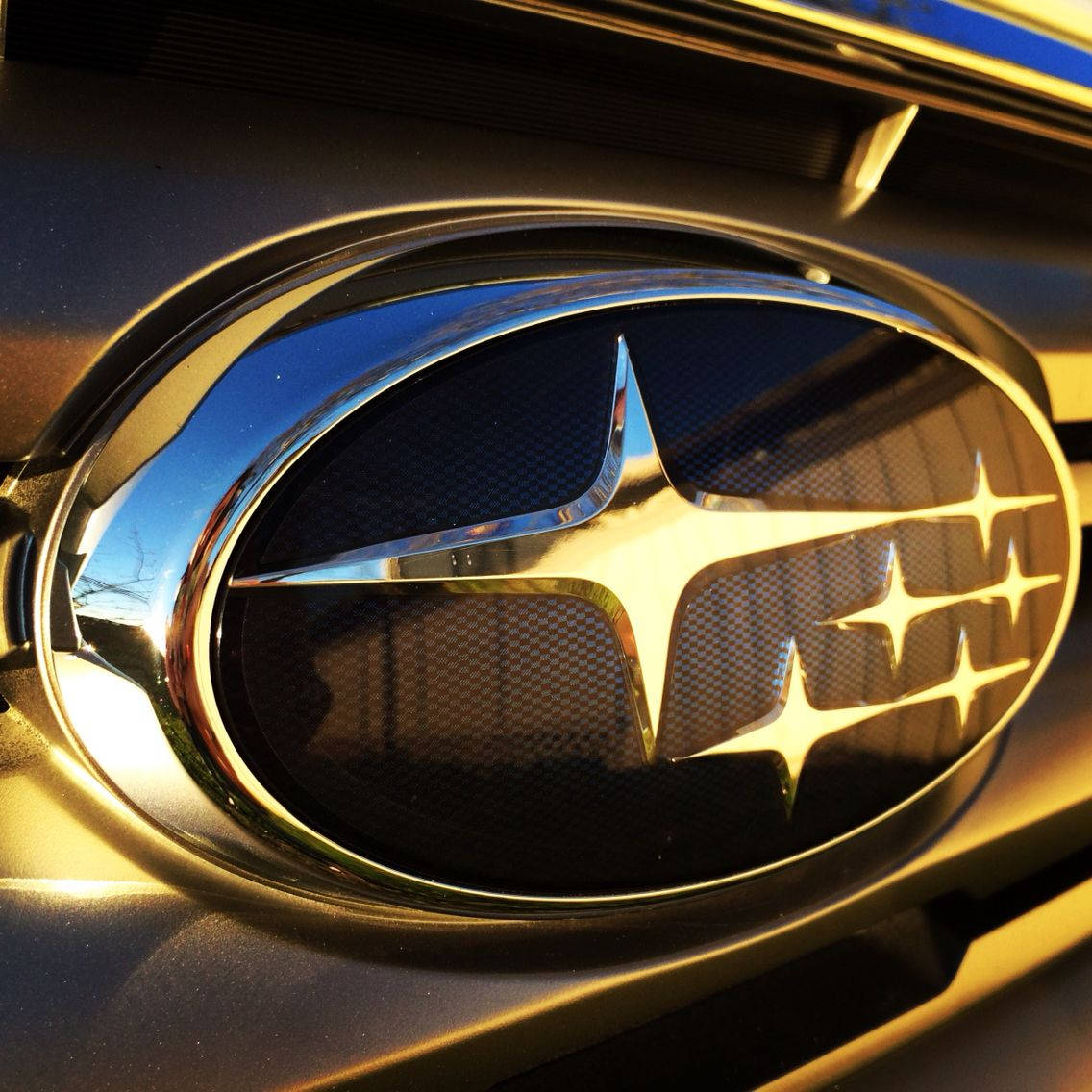 Subaru Logo, golden hour, gleaming, SD Desktop Wallpaper