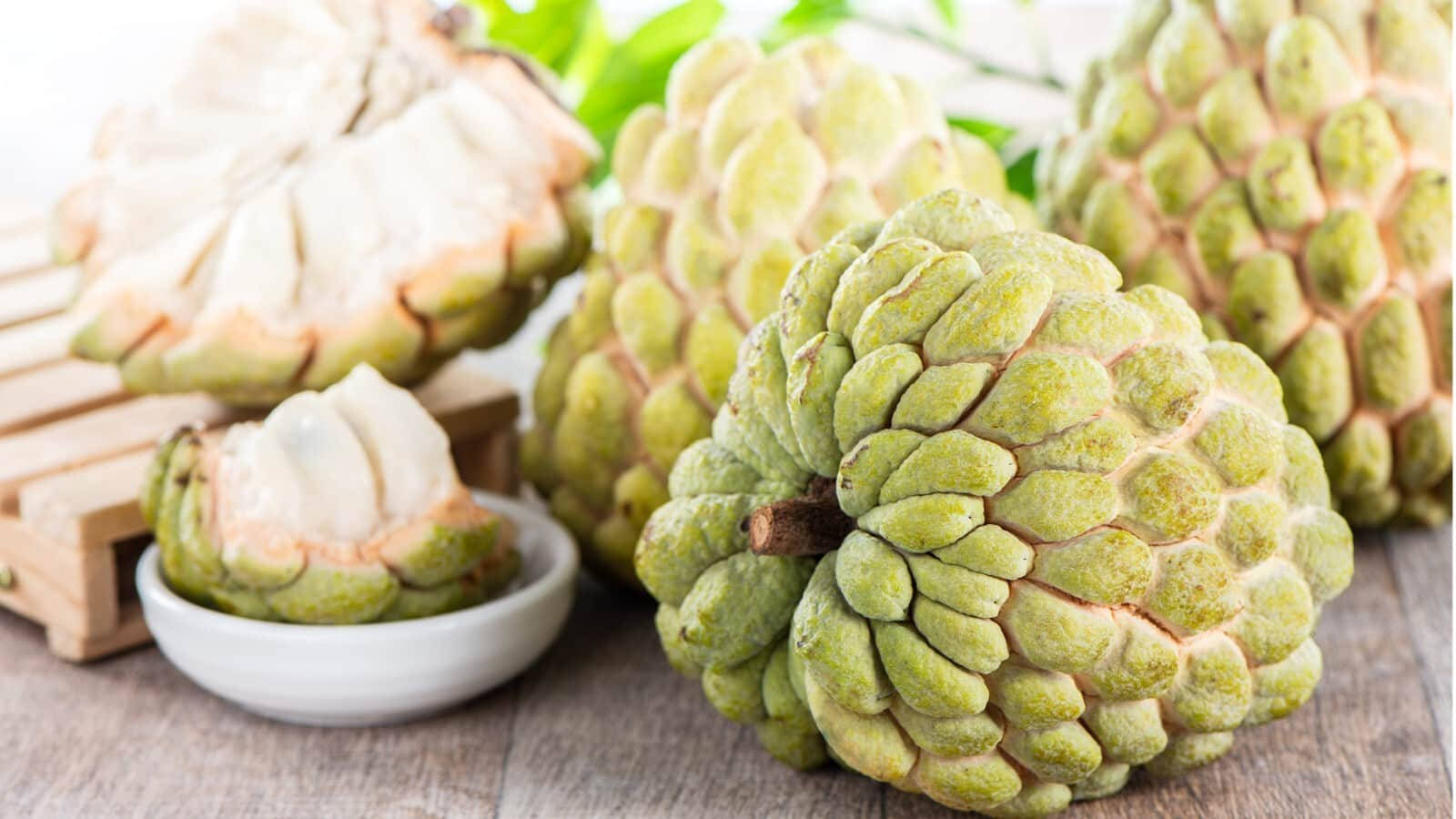 Sugar Apple, green custard apples, textured skin, HD Desktop Wallpaper