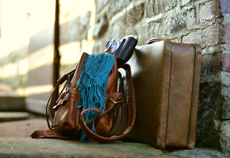 vintage leather suitcase, blue scarf, camera, SD Desktop Wallpaper