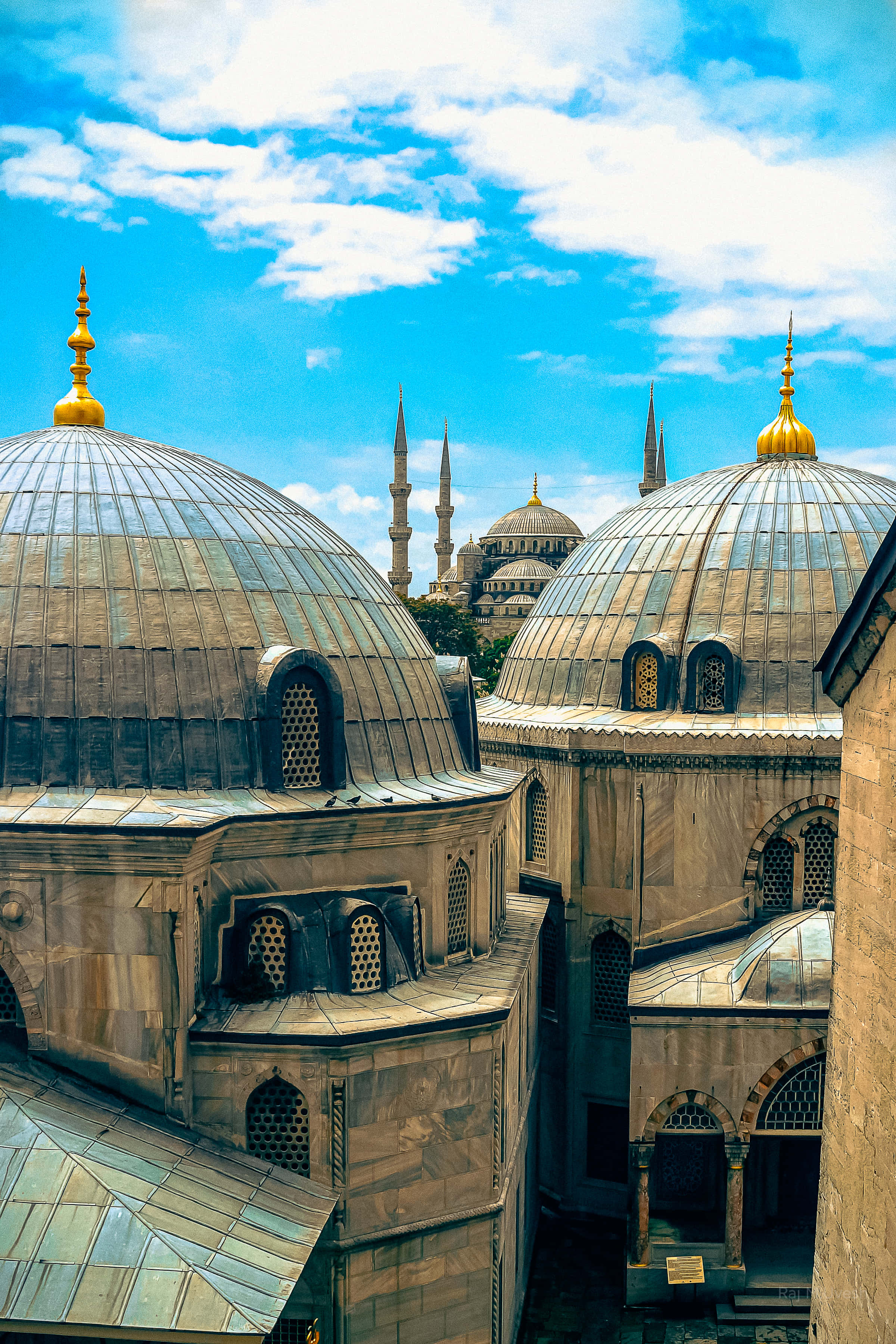 Sultan Ahmed Mosque, golden finials, stone minarets, 2K Phone Wallpaper