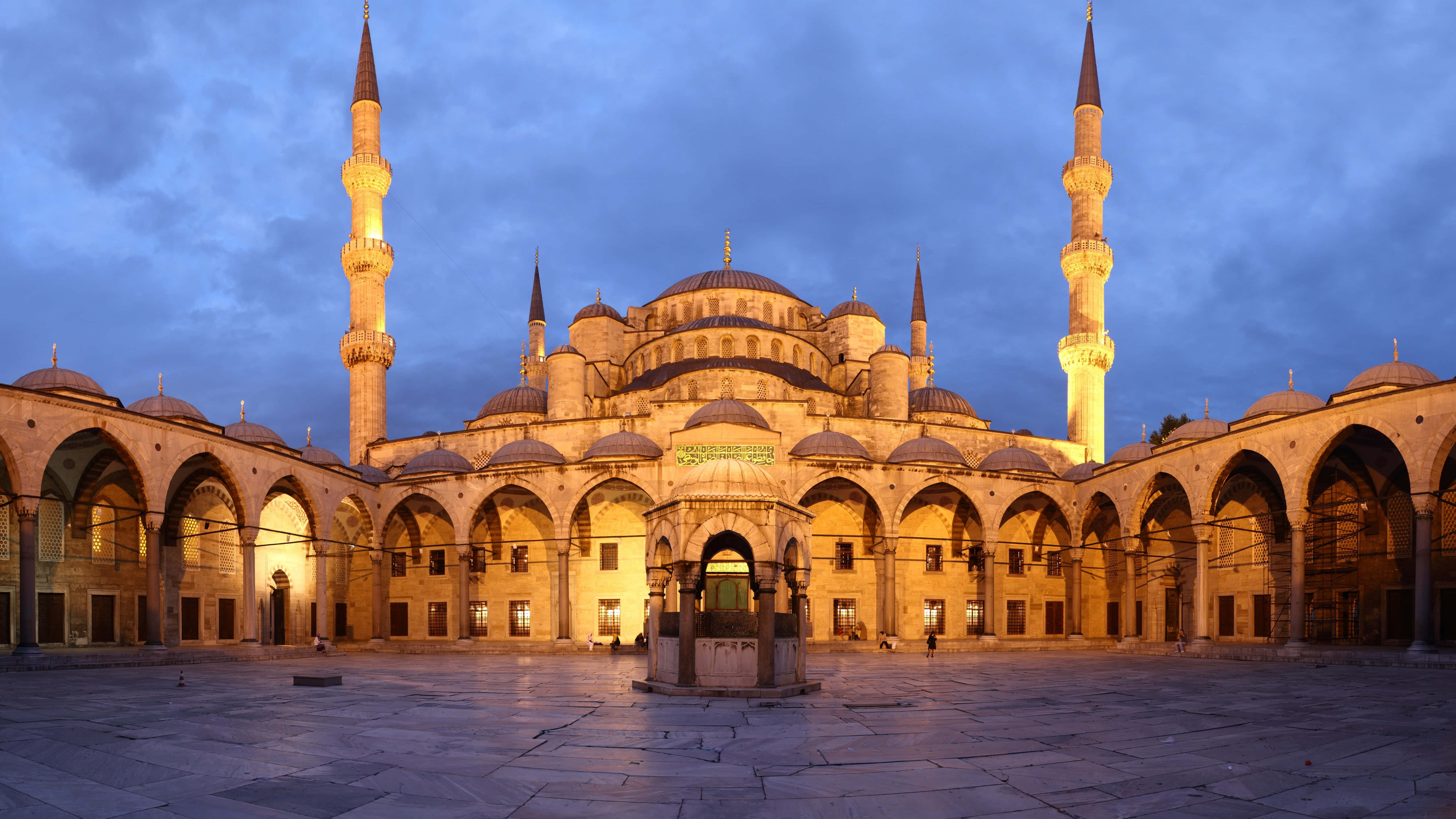 Sultan Ahmed Mosque, blue mosque, golden lights, 5K Desktop Wallpaper