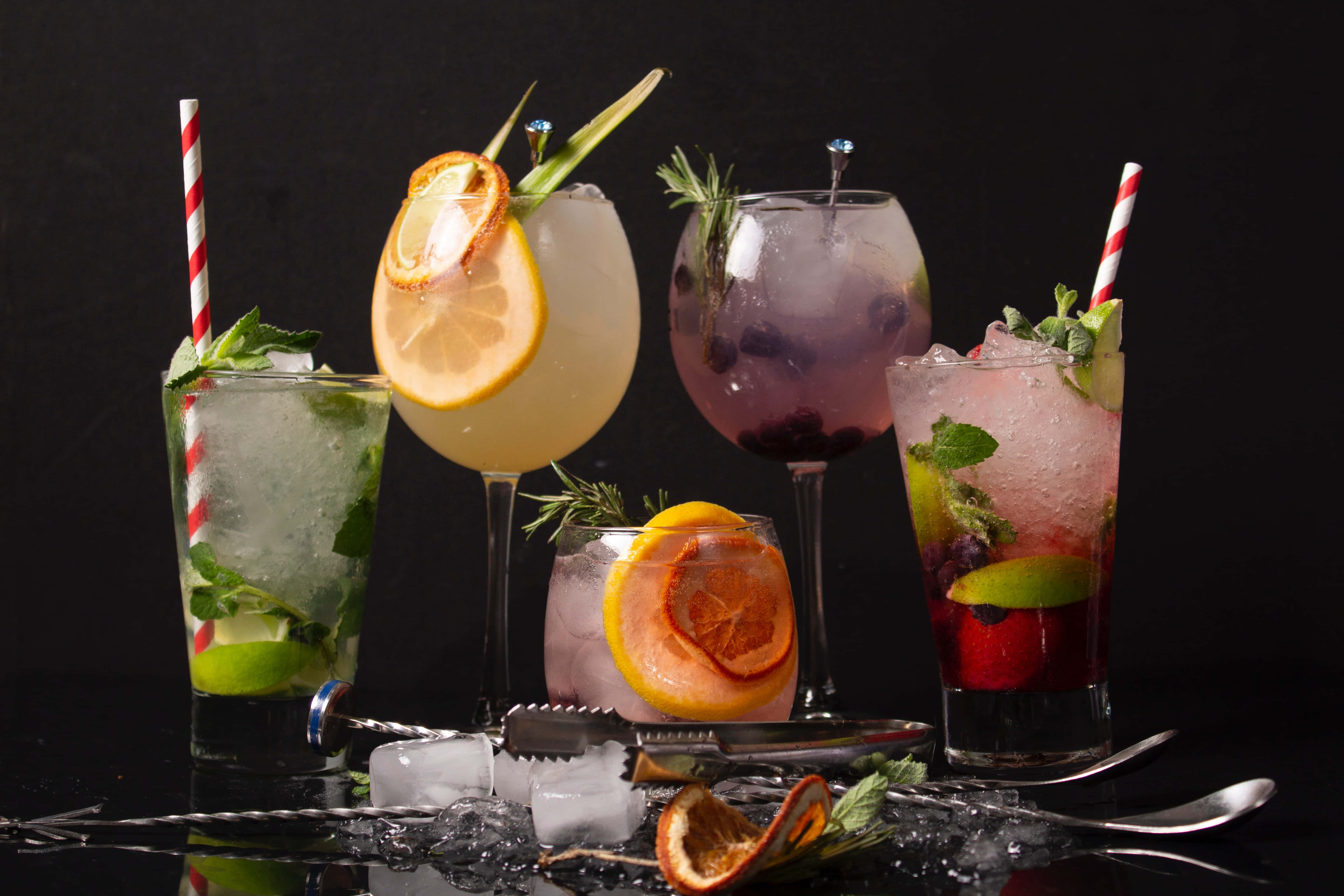 Summer Drinks, citrus garnishes, mint, 5K Desktop Wallpaper