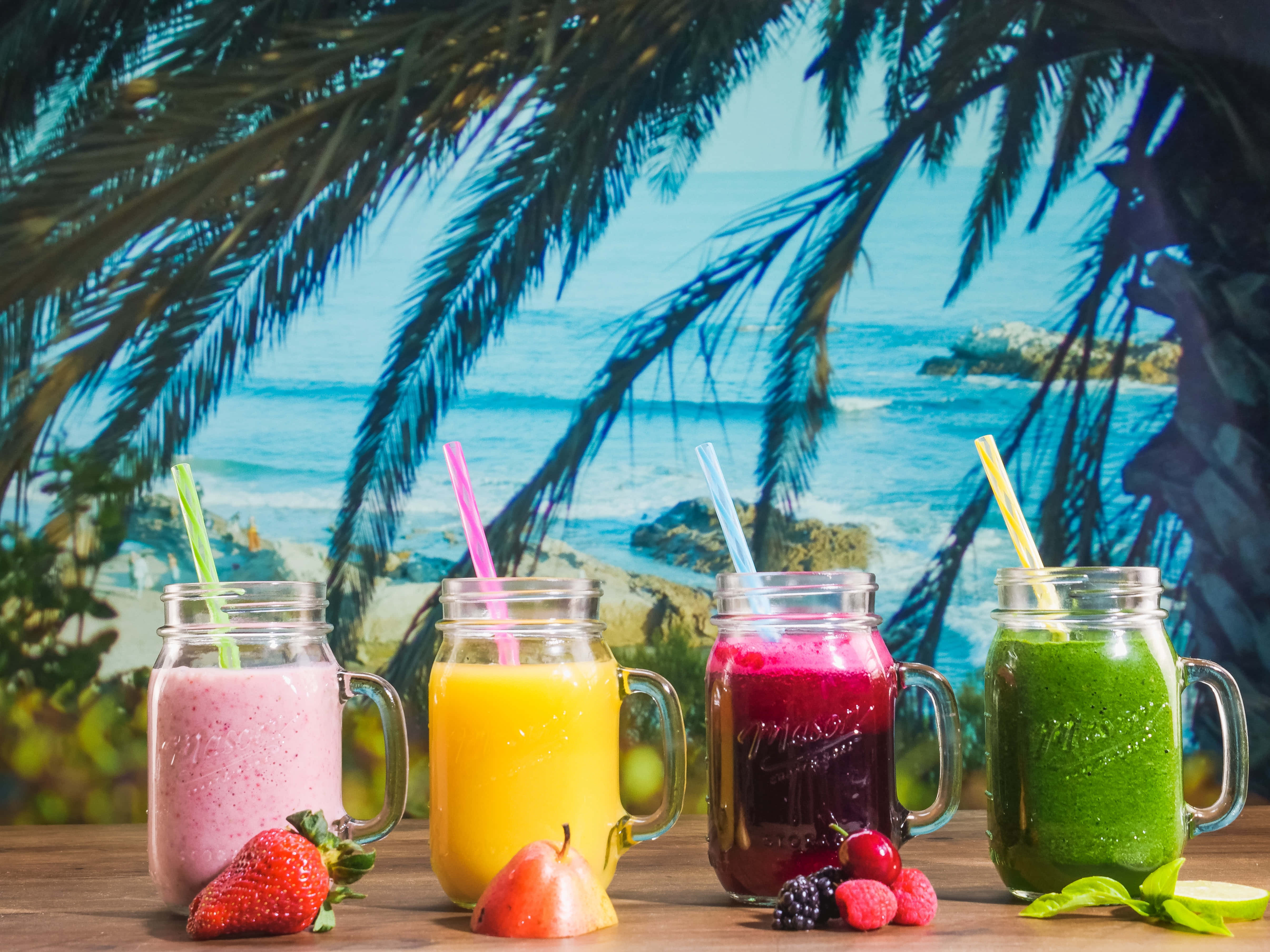 summer drinks, mason jars, palm fronds, 4K Desktop Wallpaper